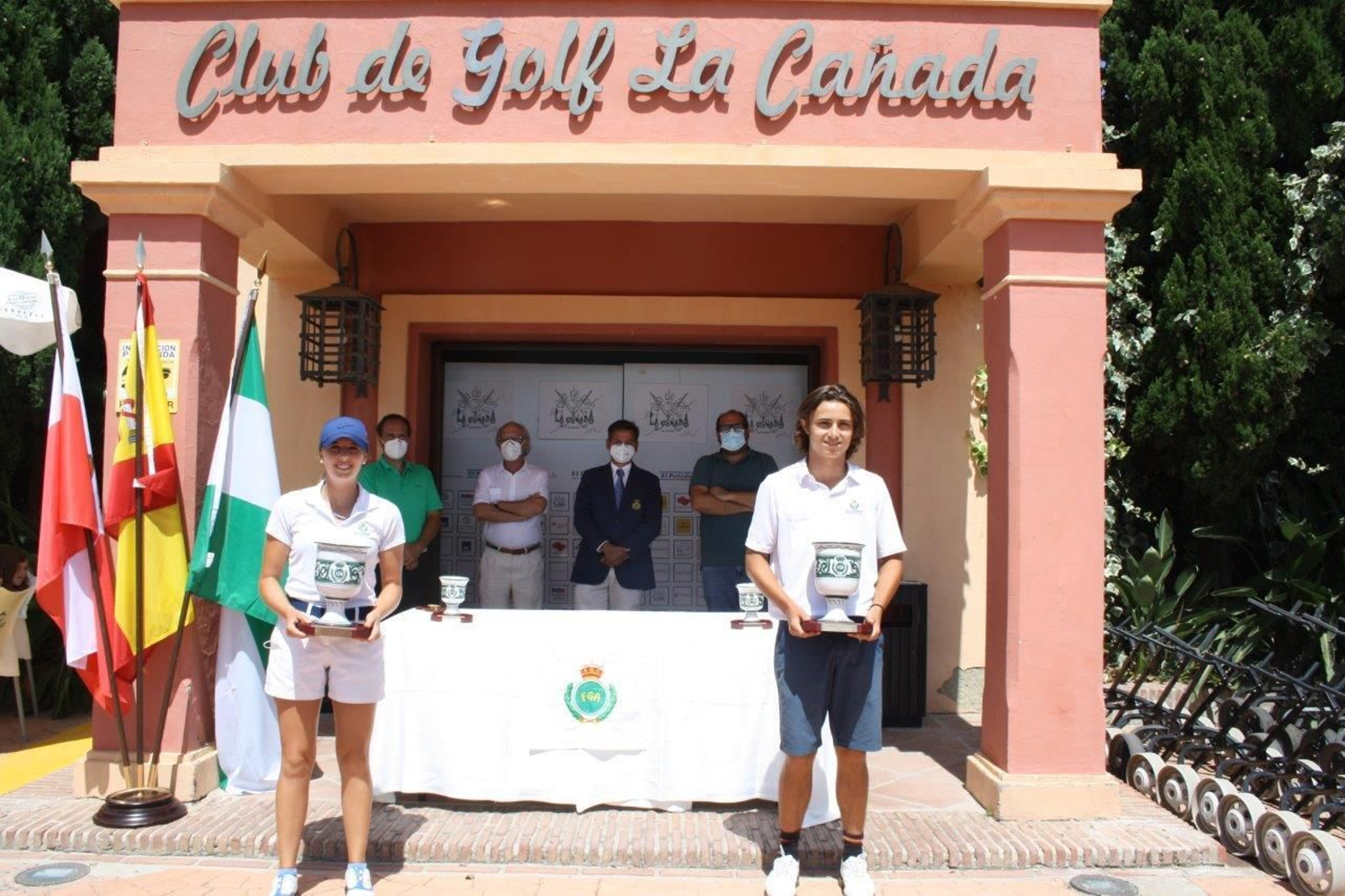 Valentina Albertazzi y Álvaro Mueller, campeones de Andalucía.
