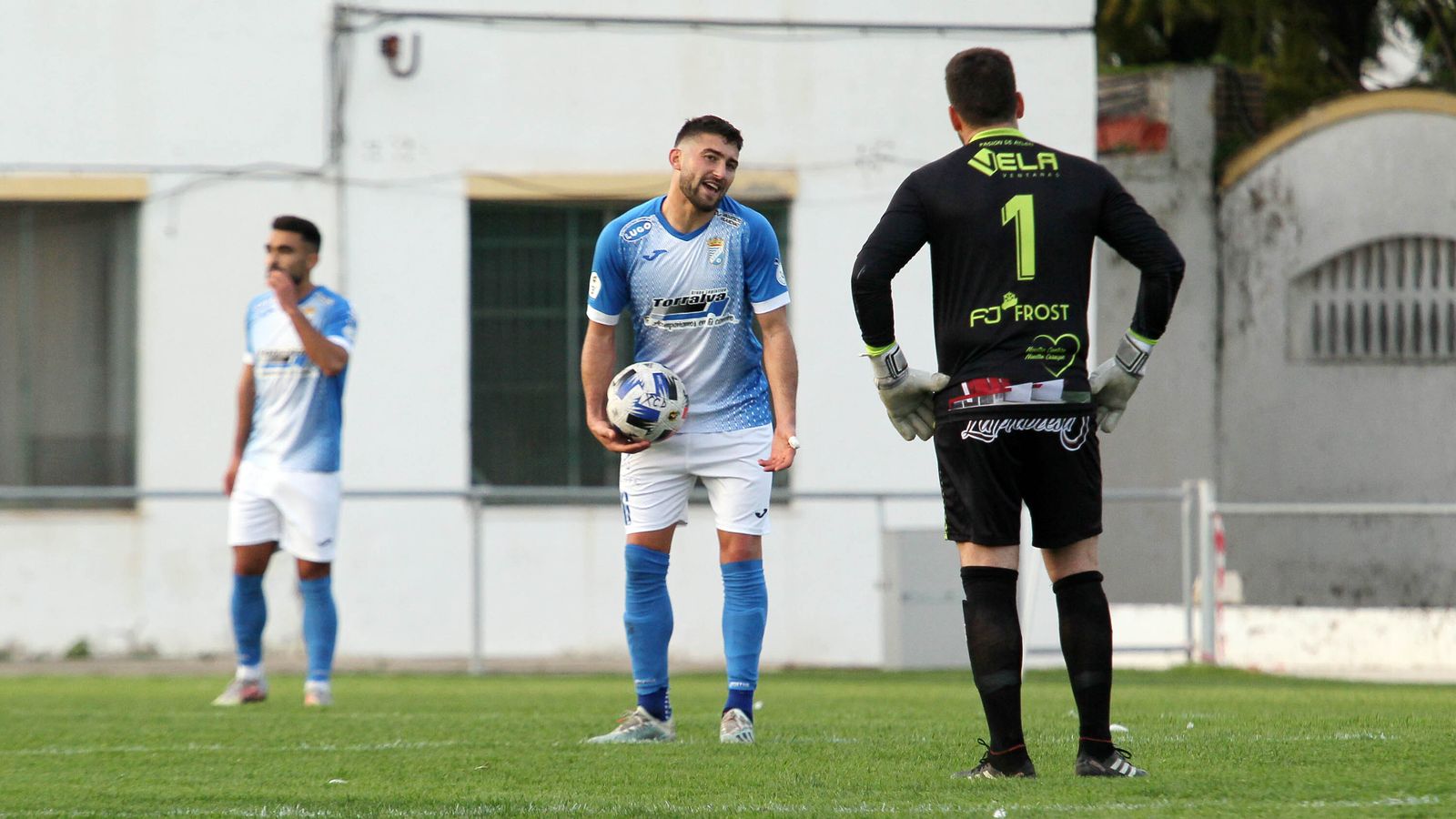 Imágenes del Xerez CD y Atco. Antoniano en La Juventud