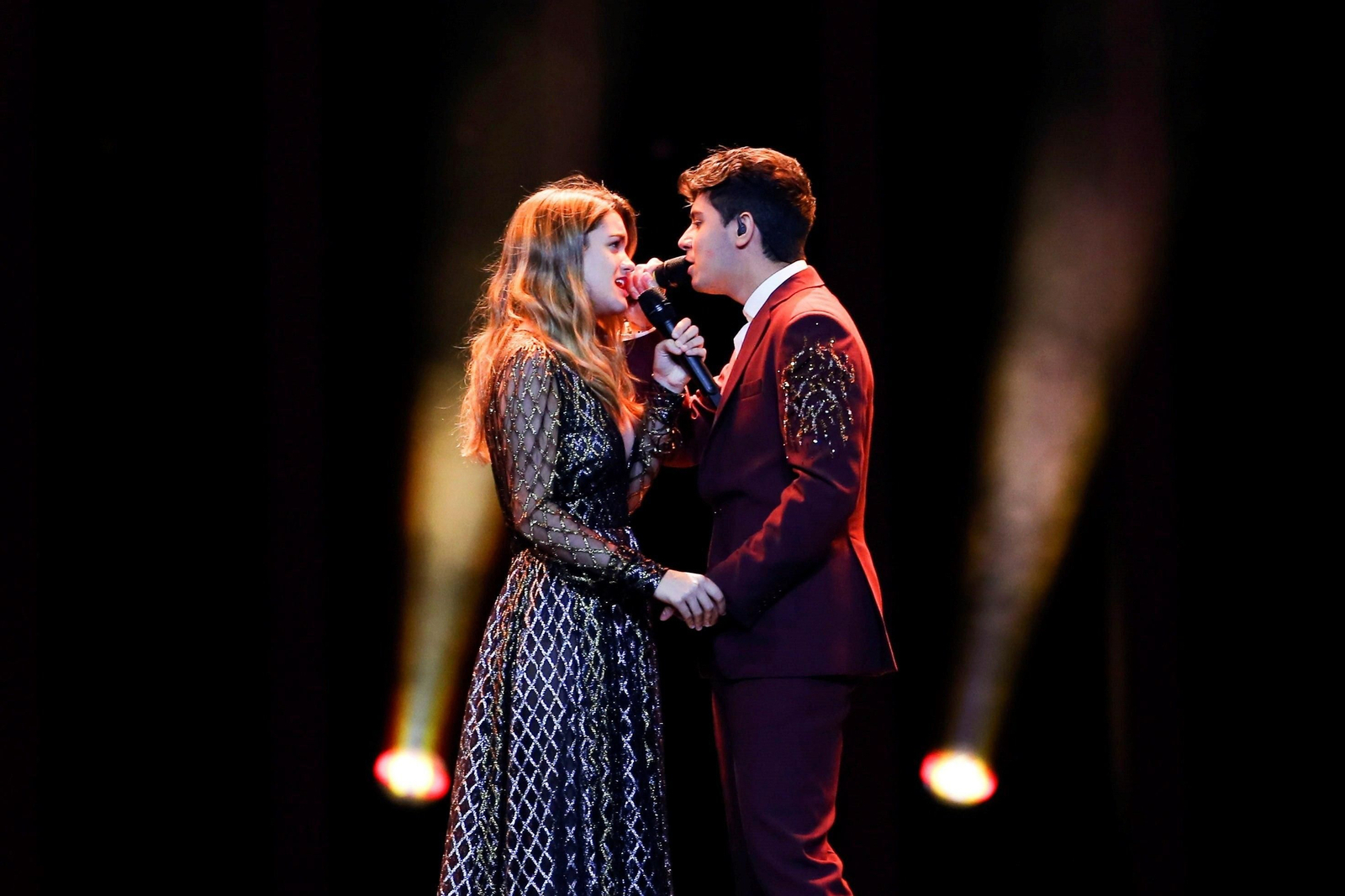 Un momento de la actuación de Amaia y Alfred en Eurovisión.