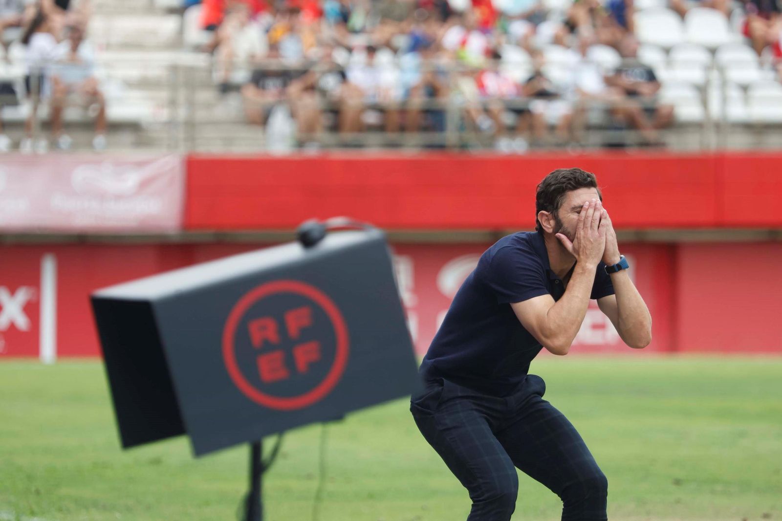Primera RFEF: Mala jornada malagueña, con derrotas de Torremolinos y Antequera y empate del Marbella