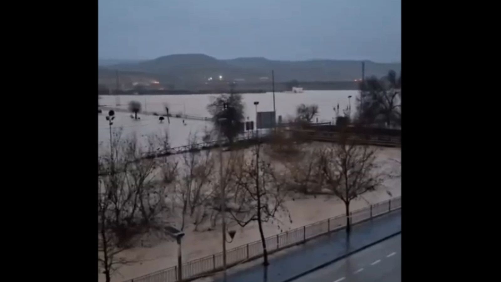 El arroyo Milanos y el río Genil a su paso por Huétor Tájar