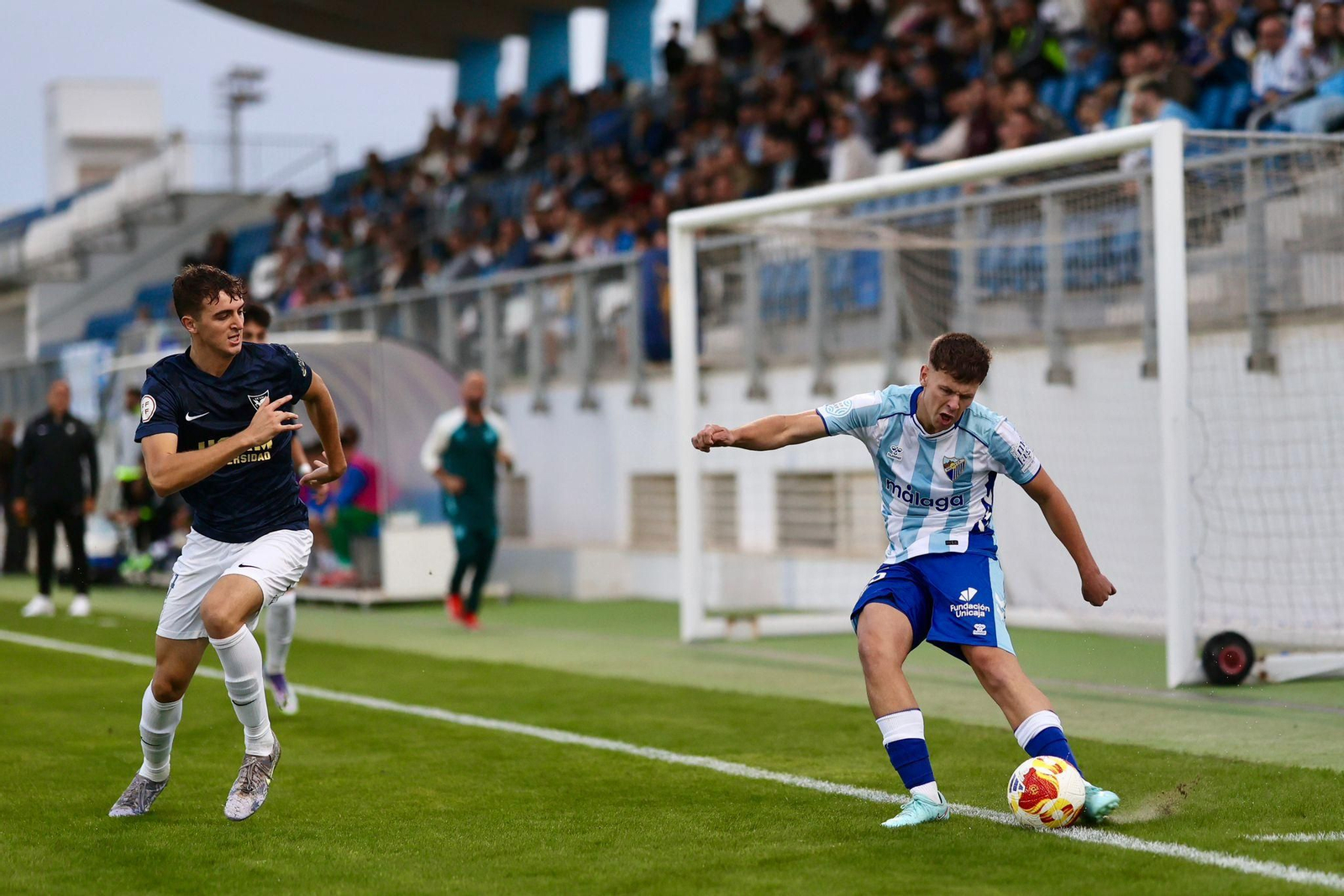 El Atlético Malagueño se estrena ante el UCAM Murcia (1-0)