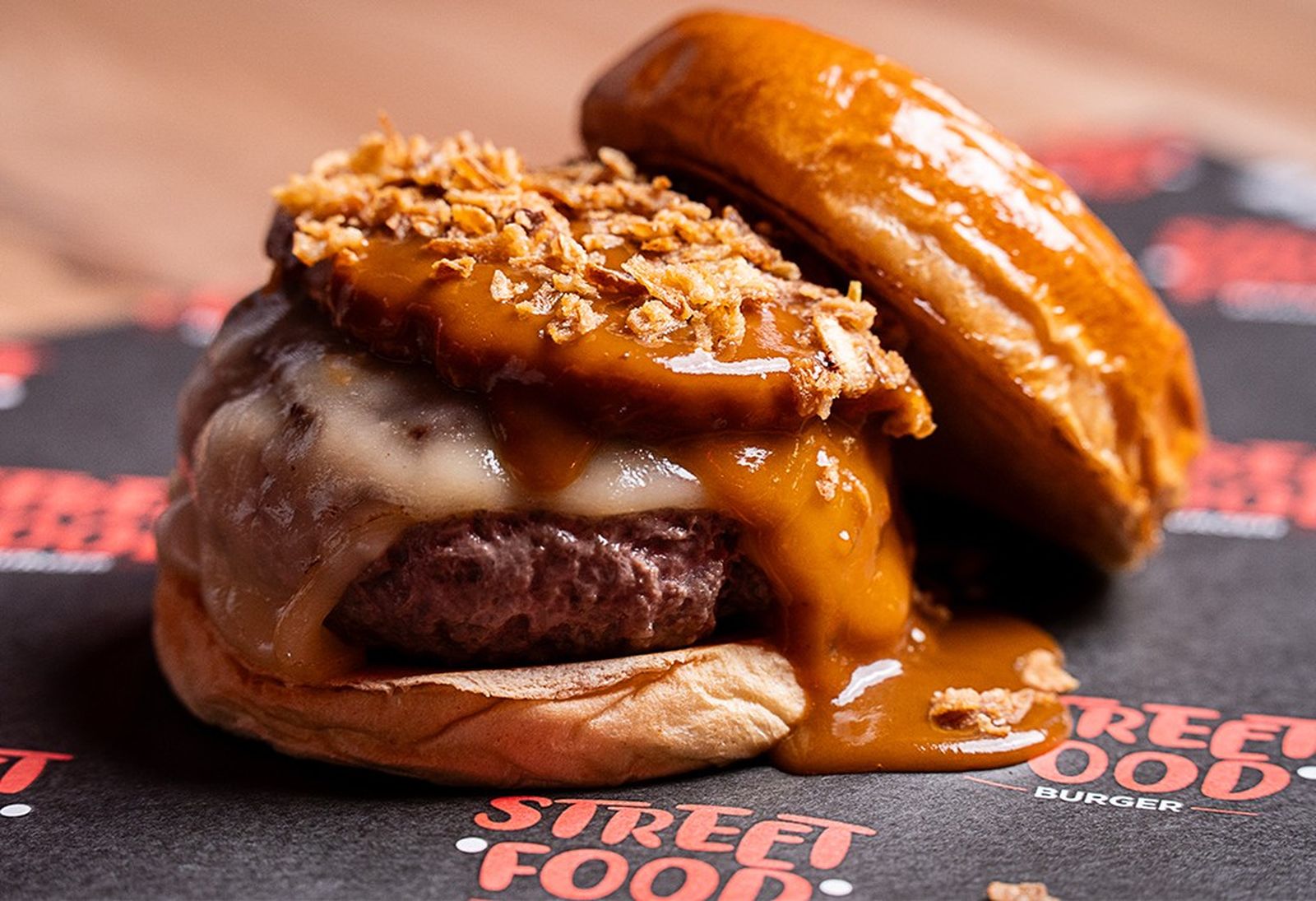 La propuesta de Street Food Burger recuerda a los sabores de siempre, con el mimo de la abuela en cada bocado