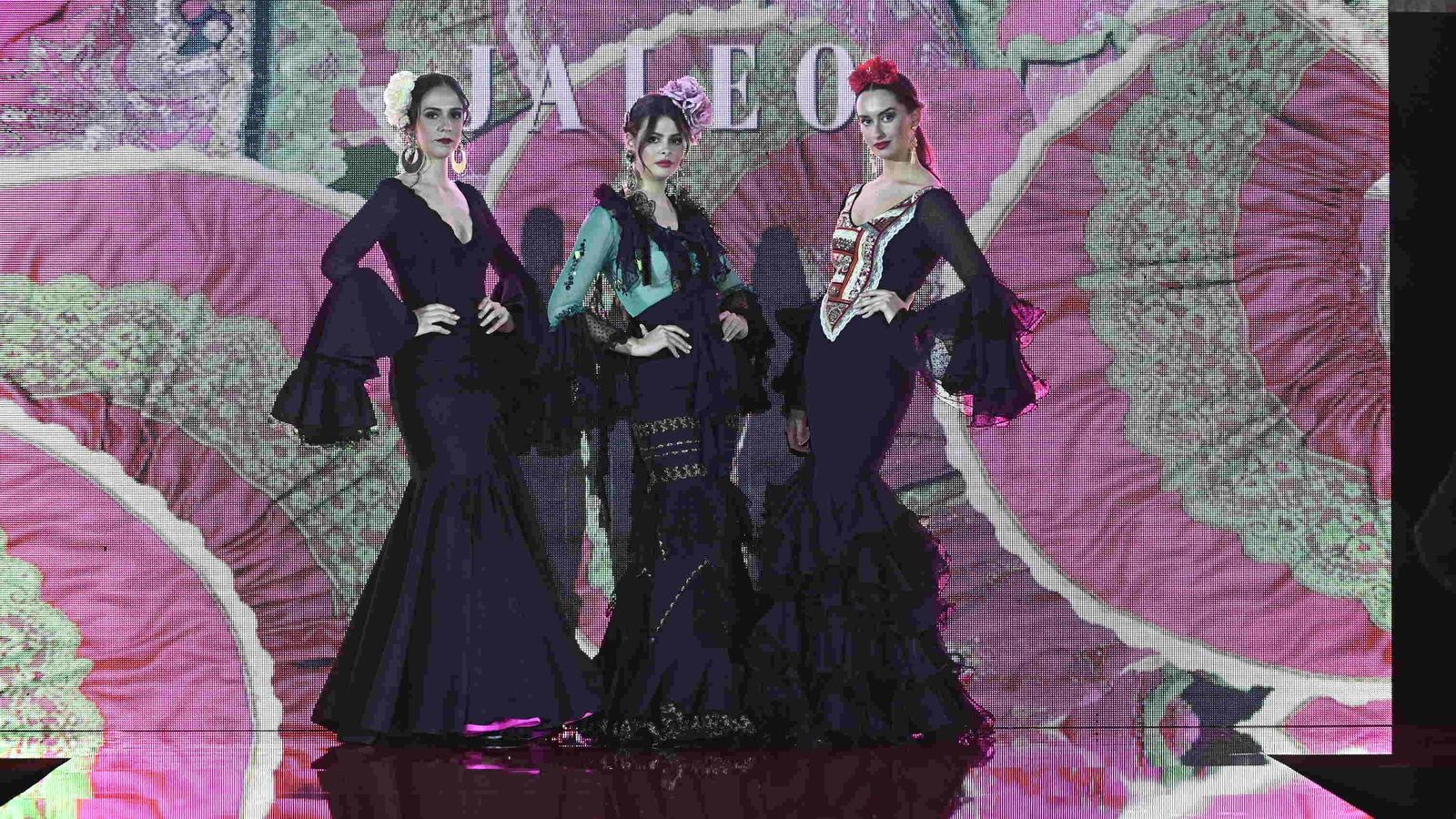 Diseños de Aurora Gaviño vistos en la Pasarela Huelva Flamenca.