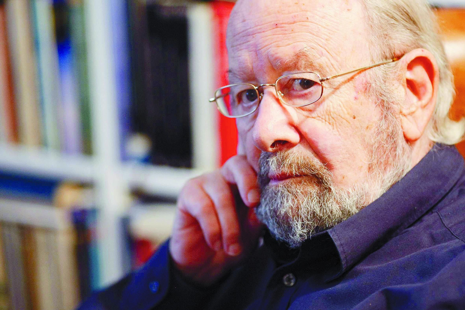 La vida de Caballero Bonald, en imágenes