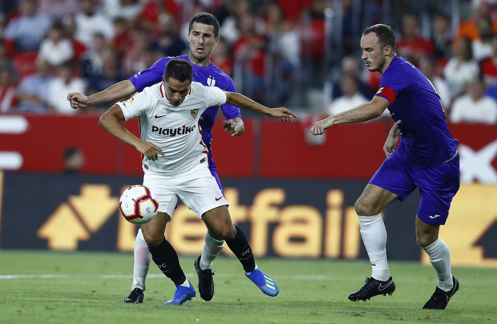 Las imágenes del Sevilla-Újpest