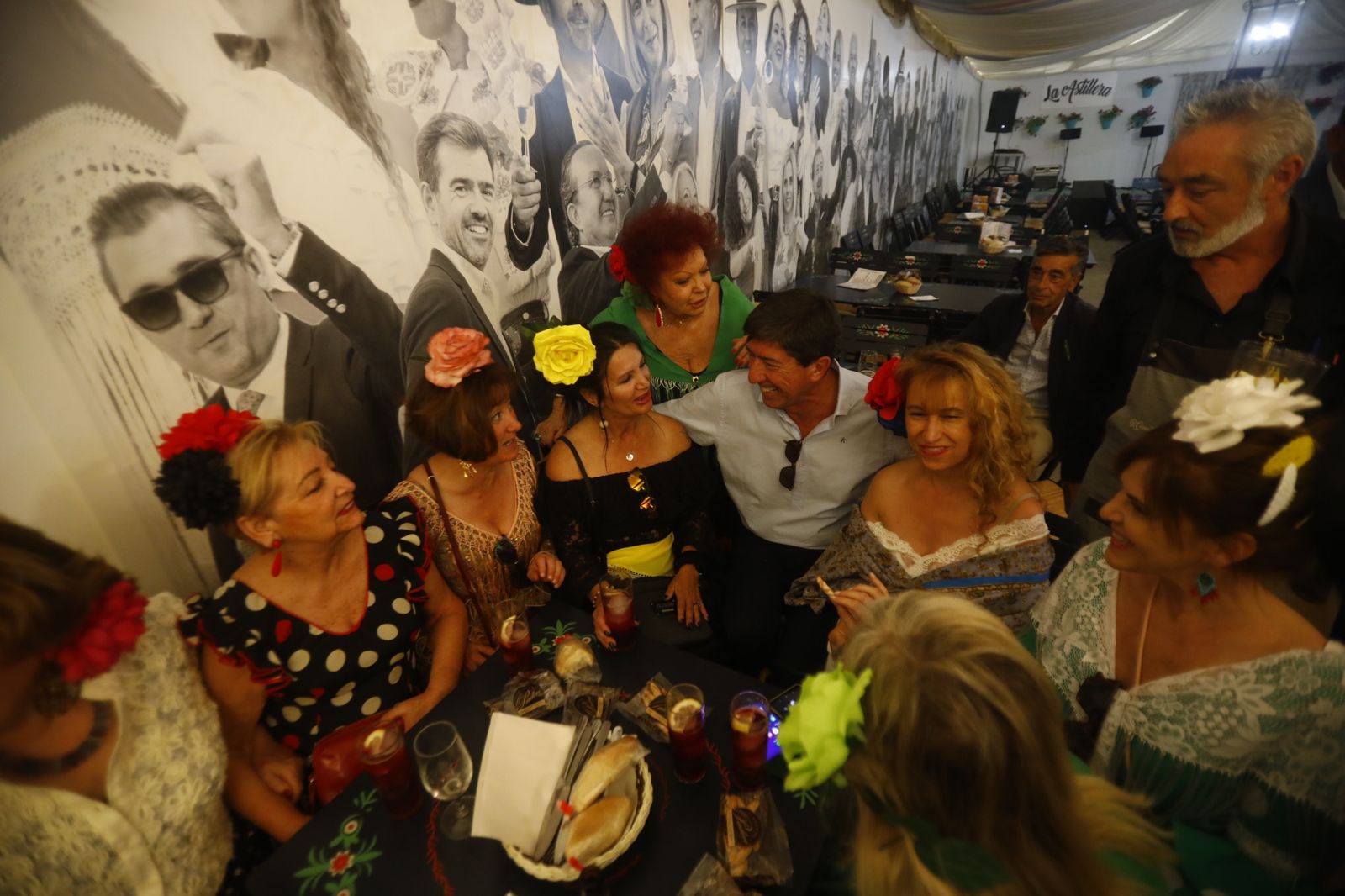 La visita de Juan Marín a la Feria de Córdoba, en imágenes.