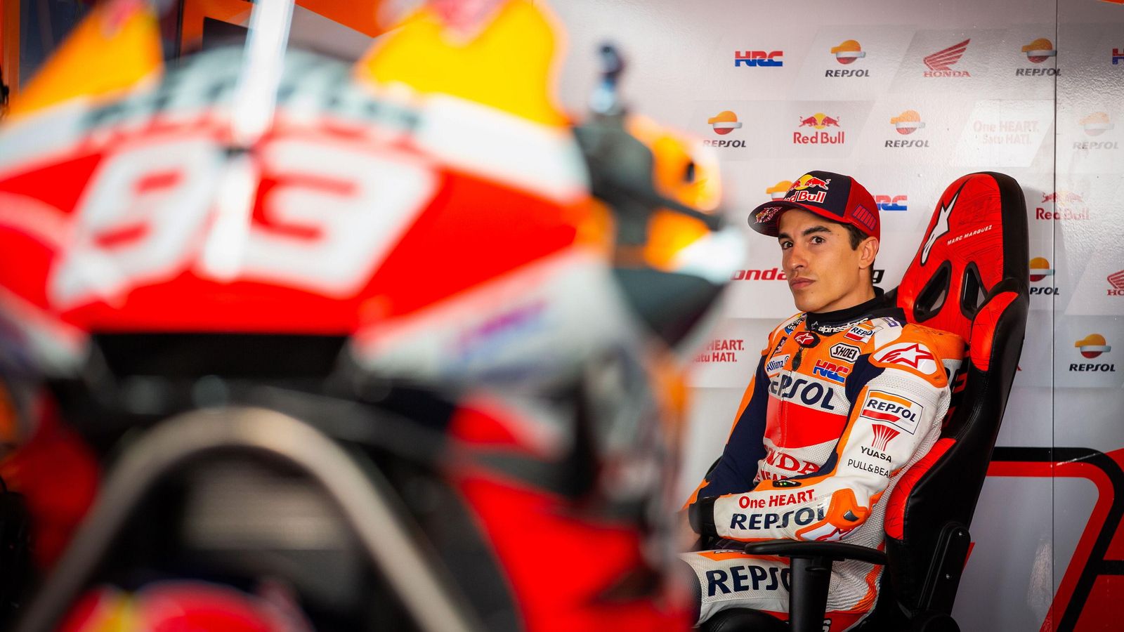 Marc Márquez, con rostro serio en el GP de Portimao.