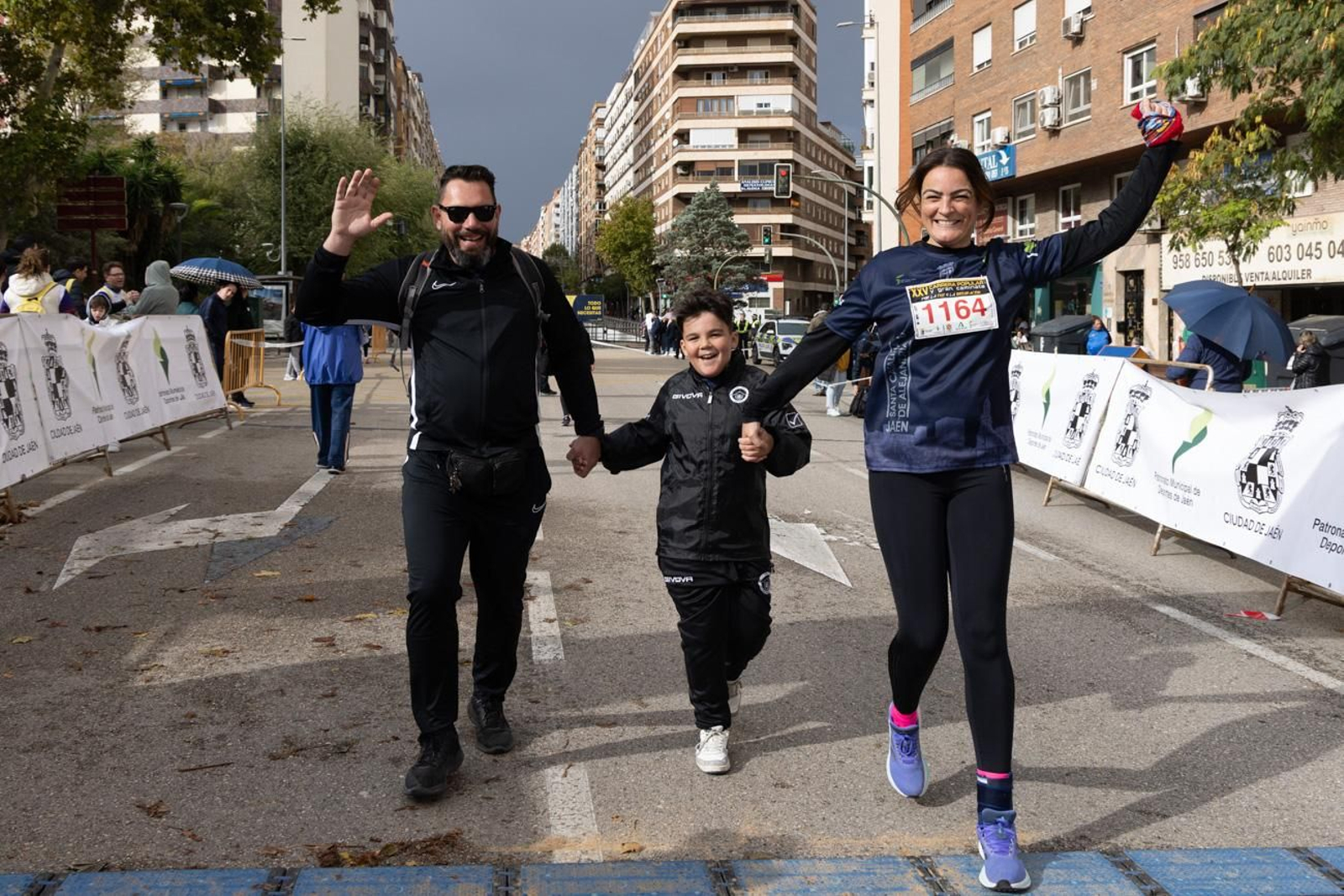 Atletismo por la paz y la integración en la XXV Carrera y Caminata del IES Santa Catalina de Alejandría (II)
