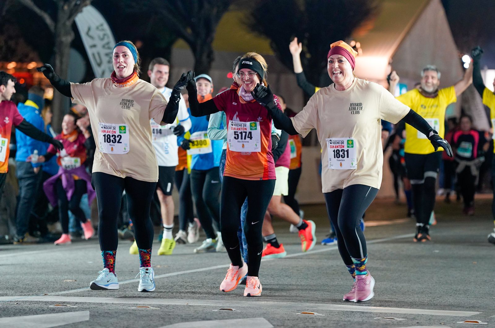 En imágenes: búscate en tu llegada a meta de la Carrera de San Antón 2026 (1)
