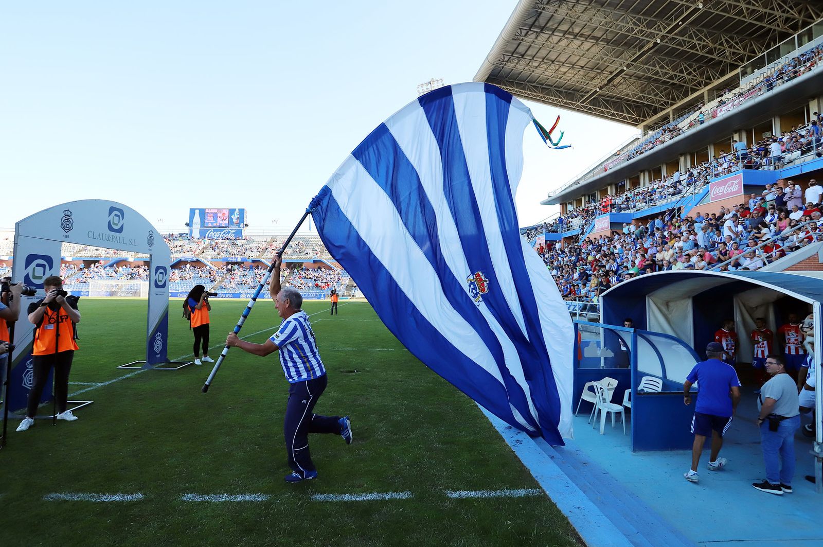 Imágenes del mejor ambiente en el Estadio Nuevo Colombino