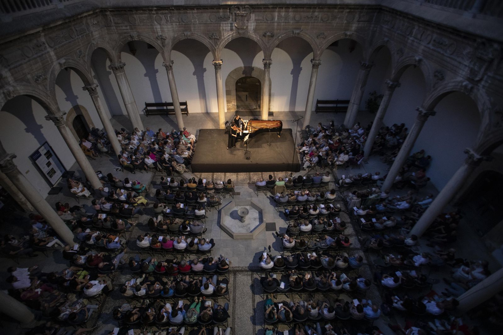 El Festival de Música de Granada aplaza la venta de abonos por un fallo técnico