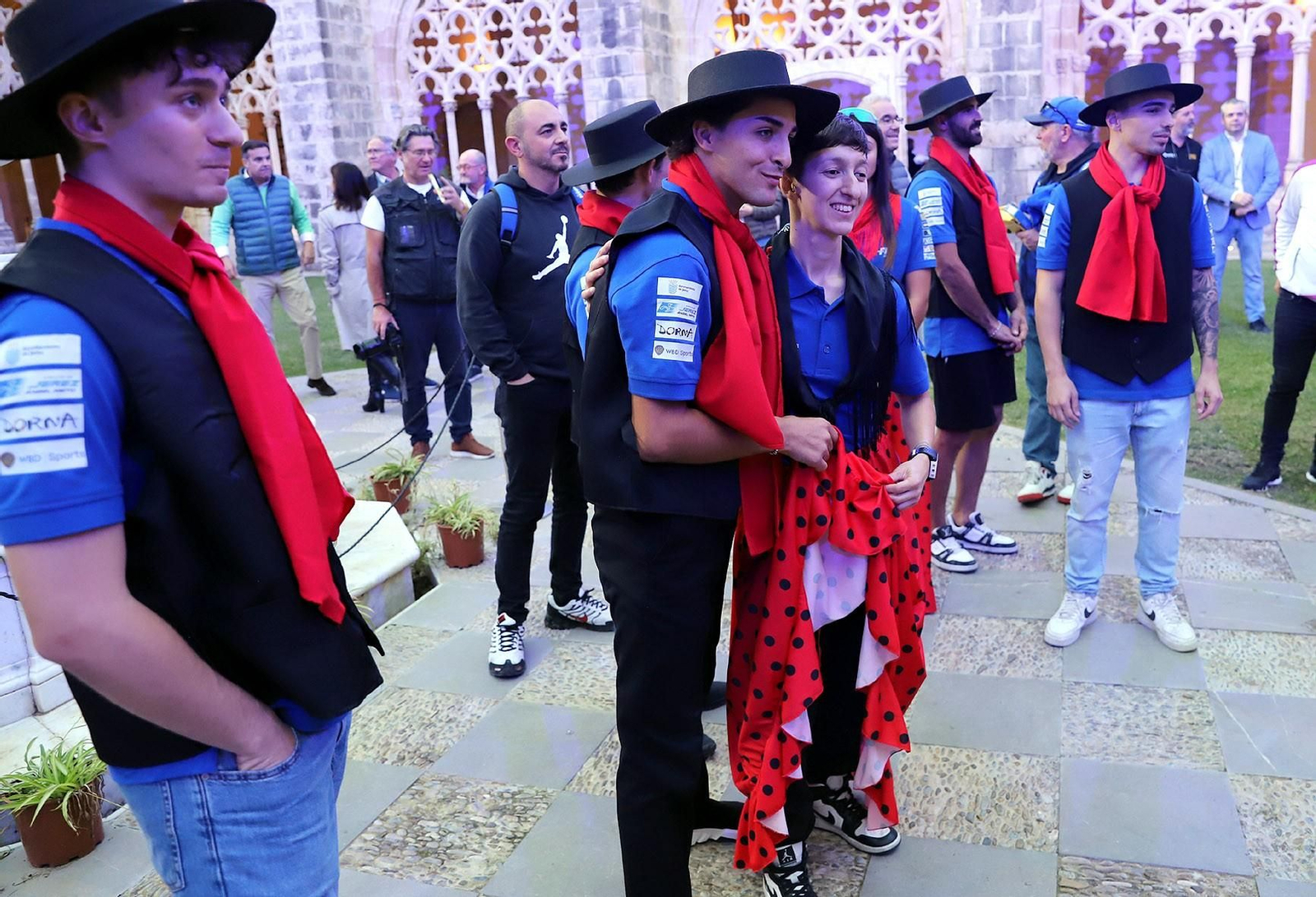 Así disfrutan pilotos internacionales de la Navidad de Jerez