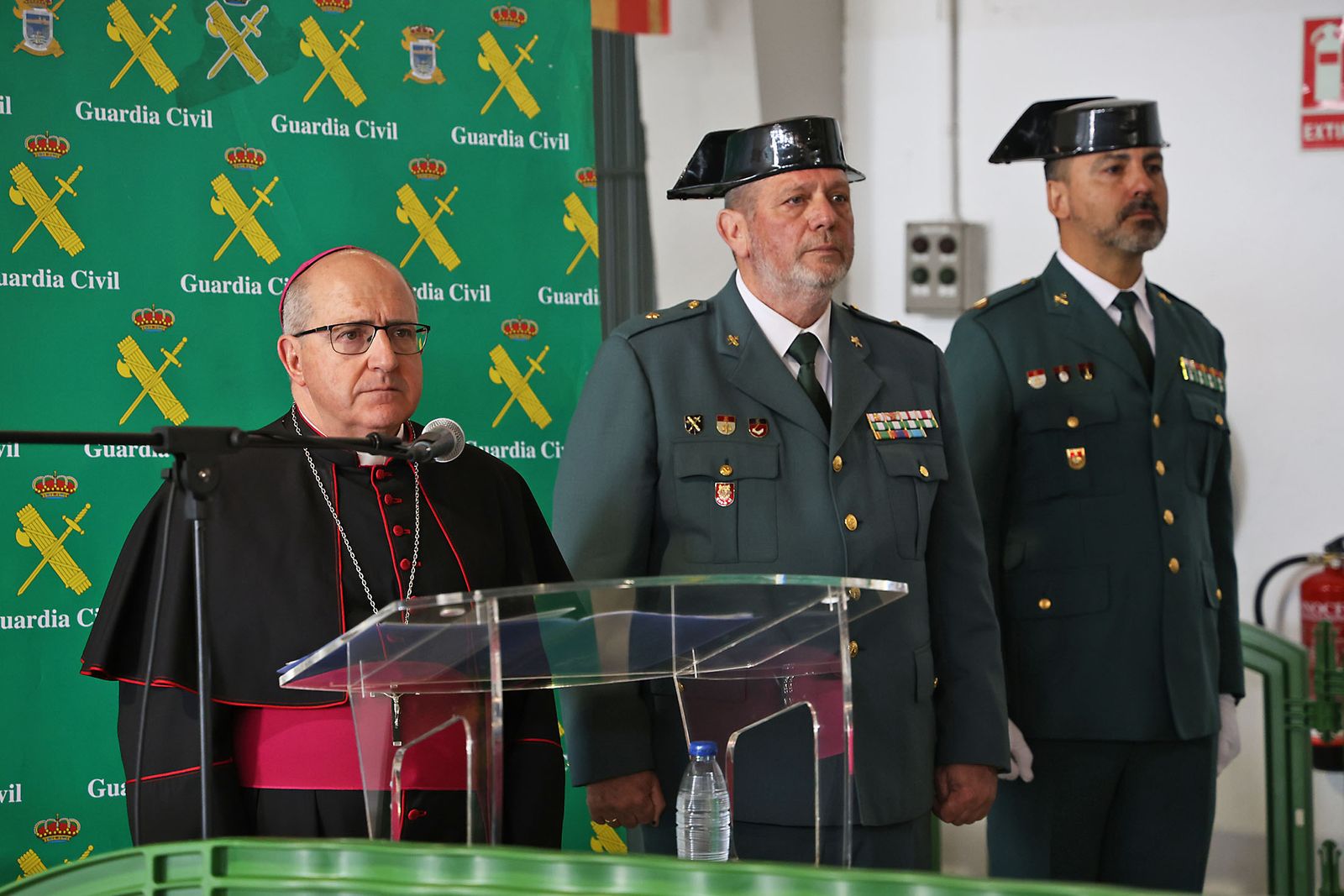 Imágenes de la jura del cargo de Julio Serrano Checa como Jefe de la Comandancia de la Guardia Civil de Huelva