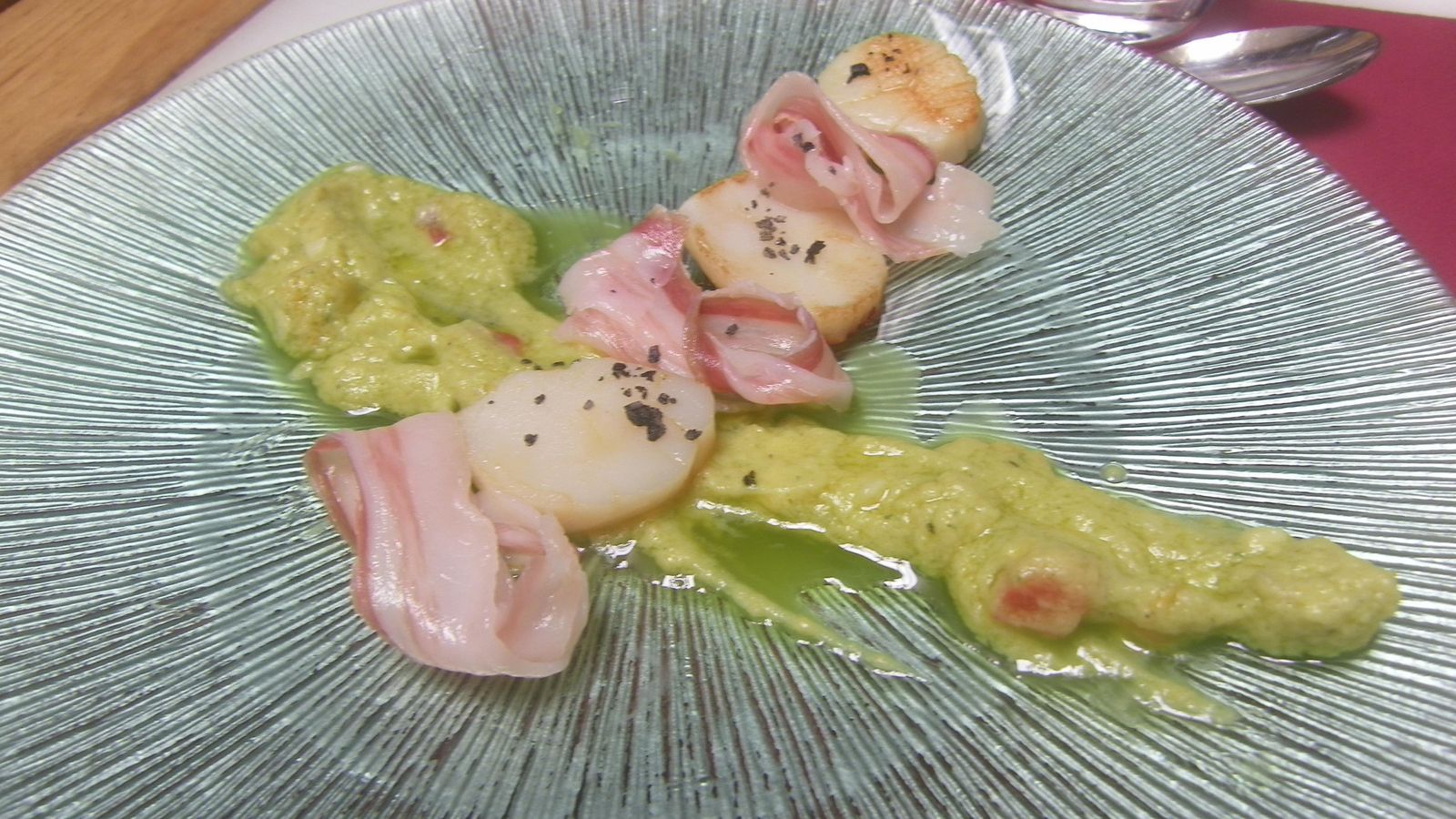 Tocino ibérico con vieiras