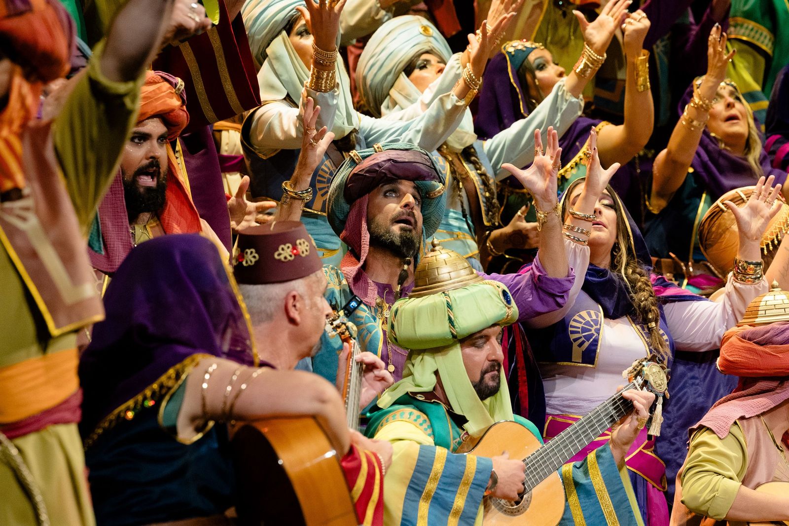 Búscate entre las mejores imágenes de la cuarta sesión de cuartos de final del COAC 2026