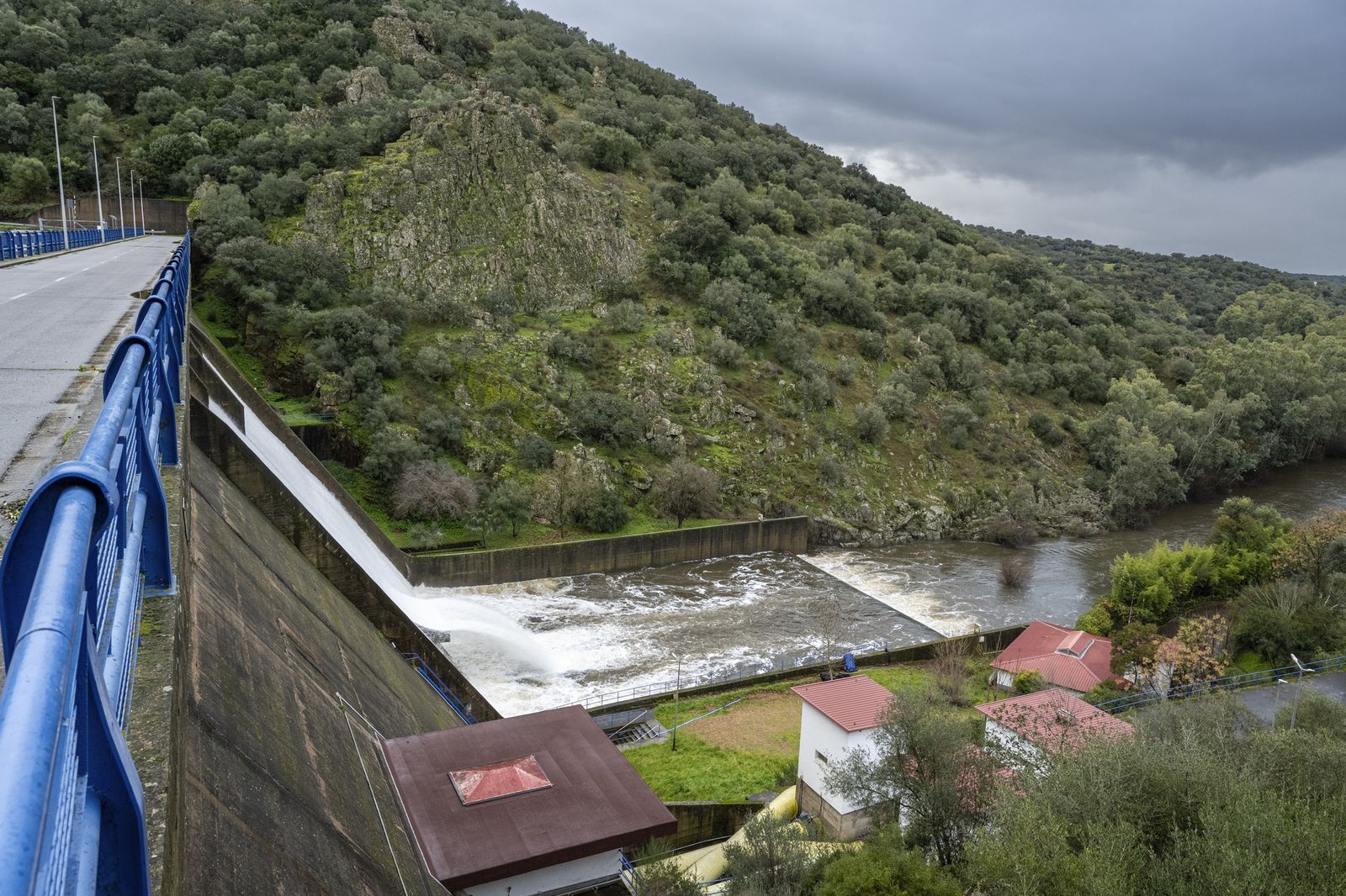 Imagen de la presa de Villar del Rey