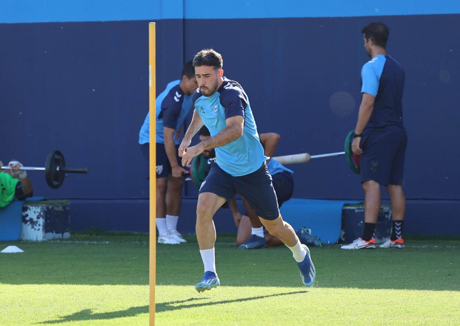 El primer entrenamiento de Roko Baturina y Luismi Sánchez, en fotos
