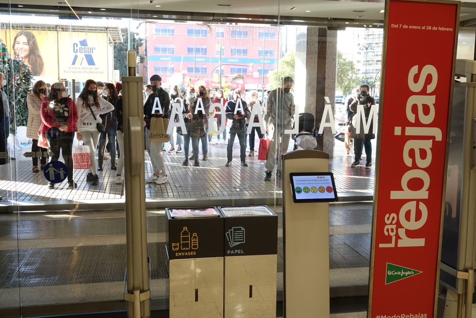 Primer día de rebajas en Málaga, en fotos