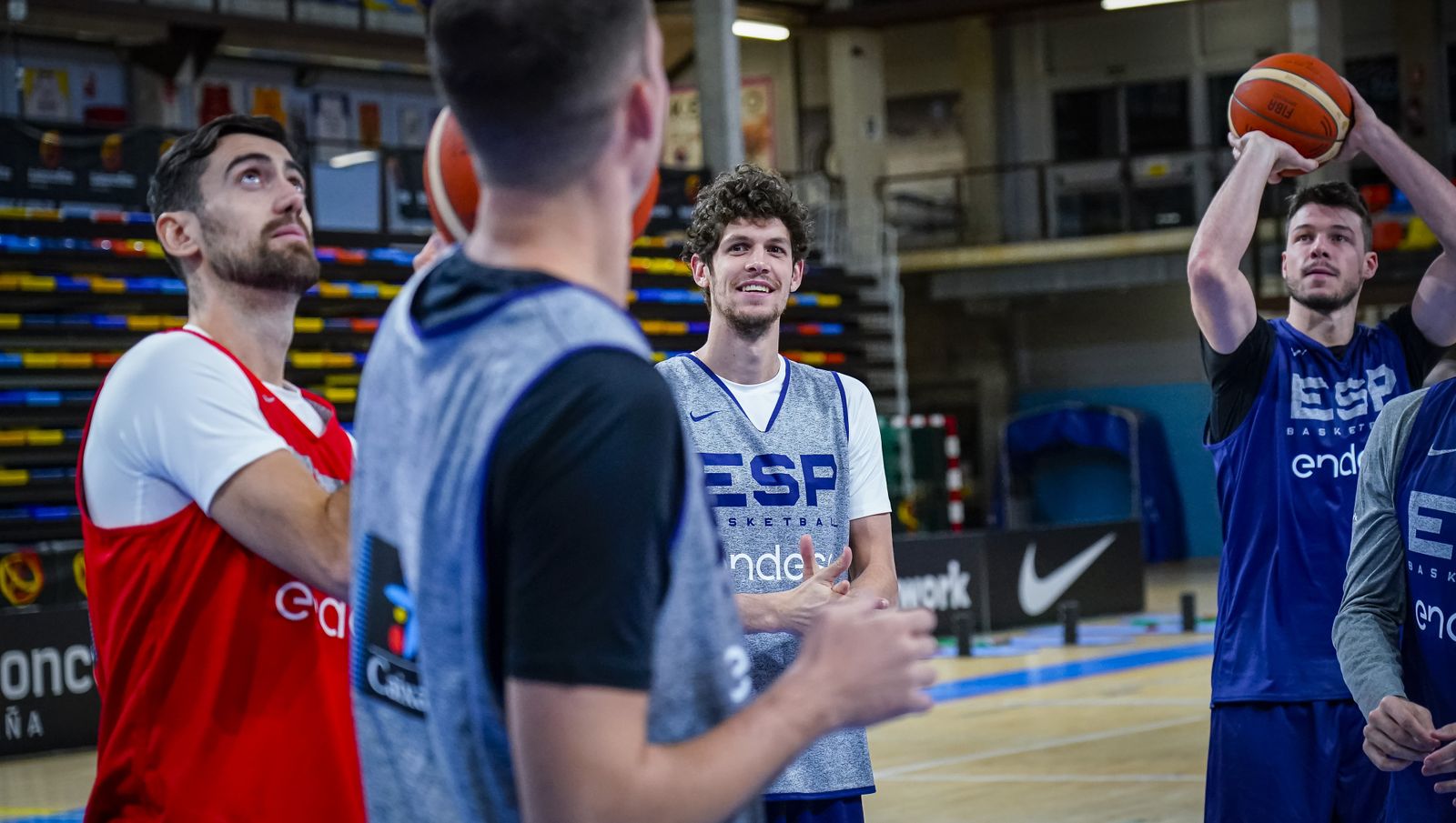 Fotos: Los jugadores del Unicaja ya entrenan con España