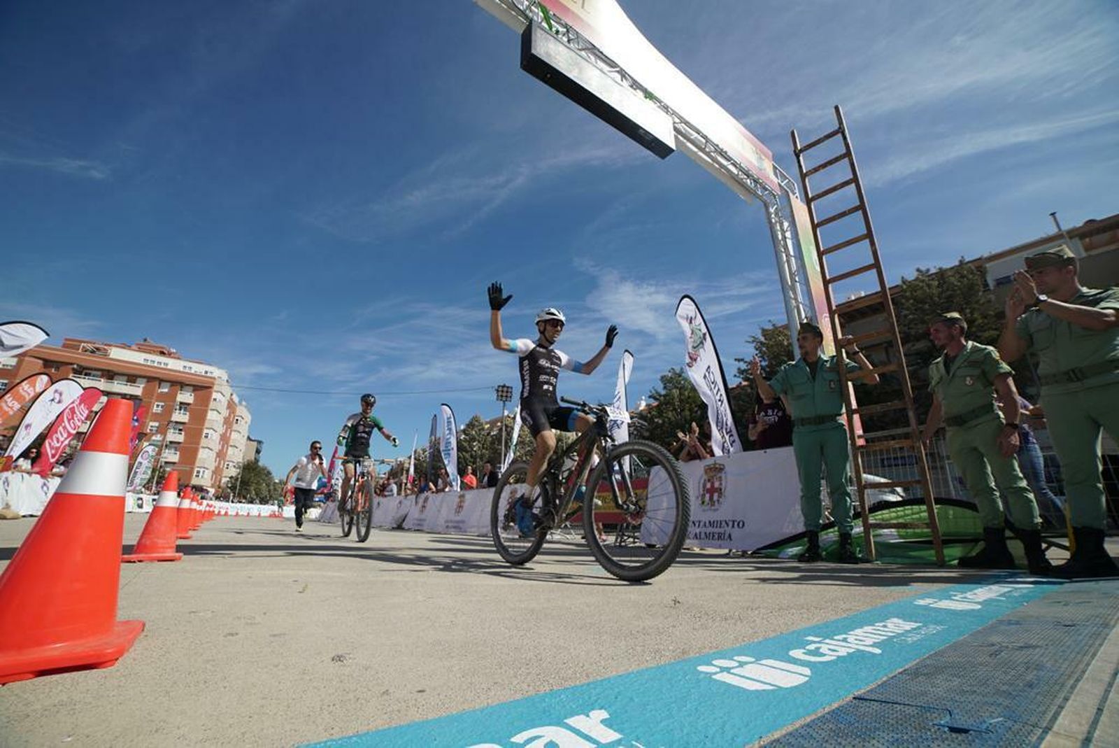 Fotogalería de la llegada de La Desértica