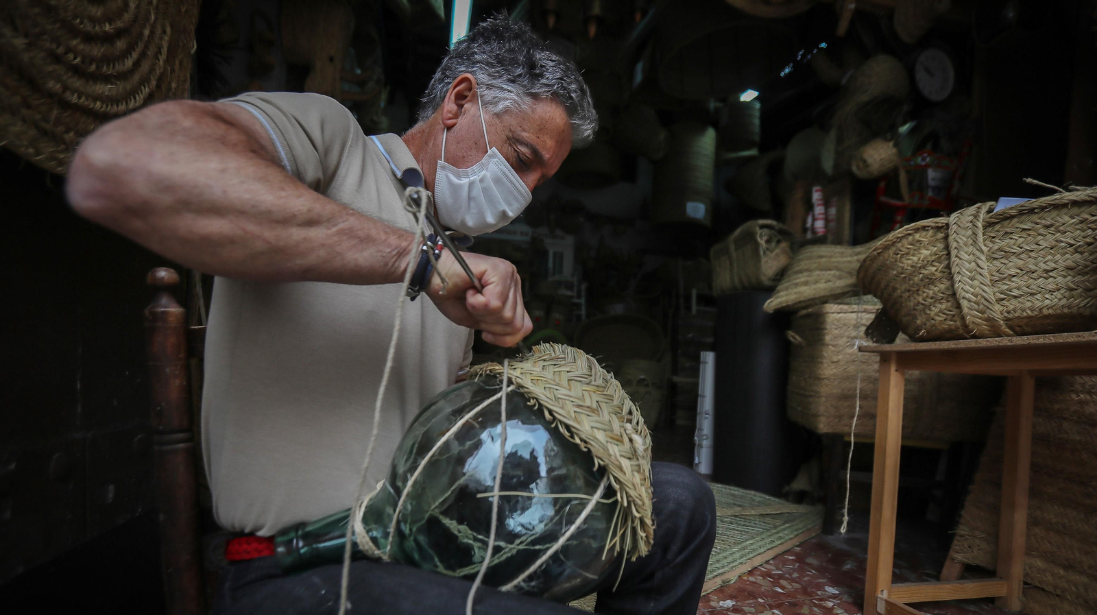 El oficio de la espartería: 101 años de historia con la familia Becerra