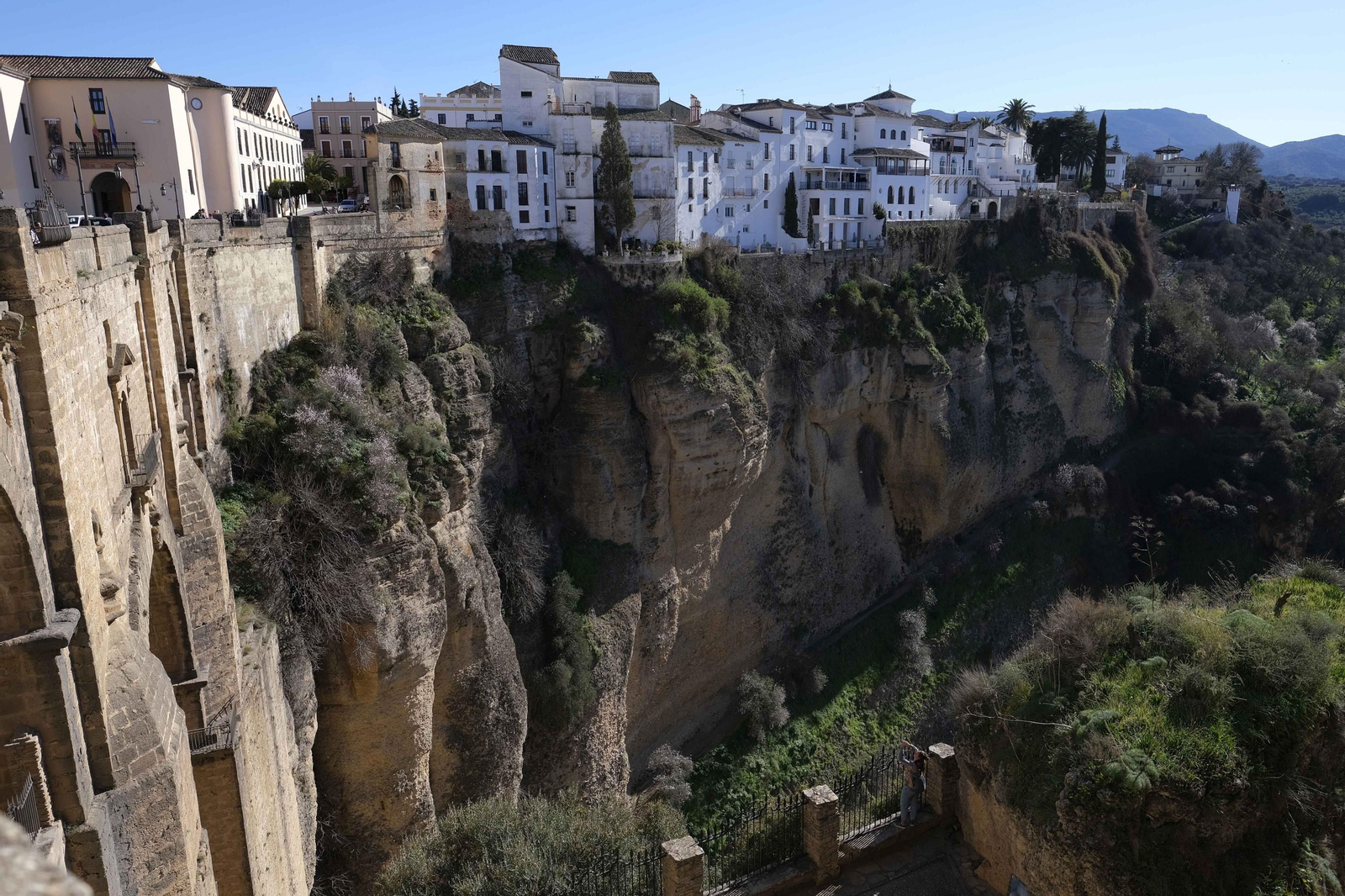 Conjunto histórico de Ronda sobre el Tajo.