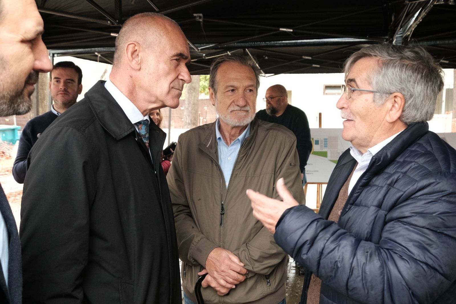 El Ayuntamiento asumirá la conservación del viario y las zonas verdes del Polígono Aeropuerto