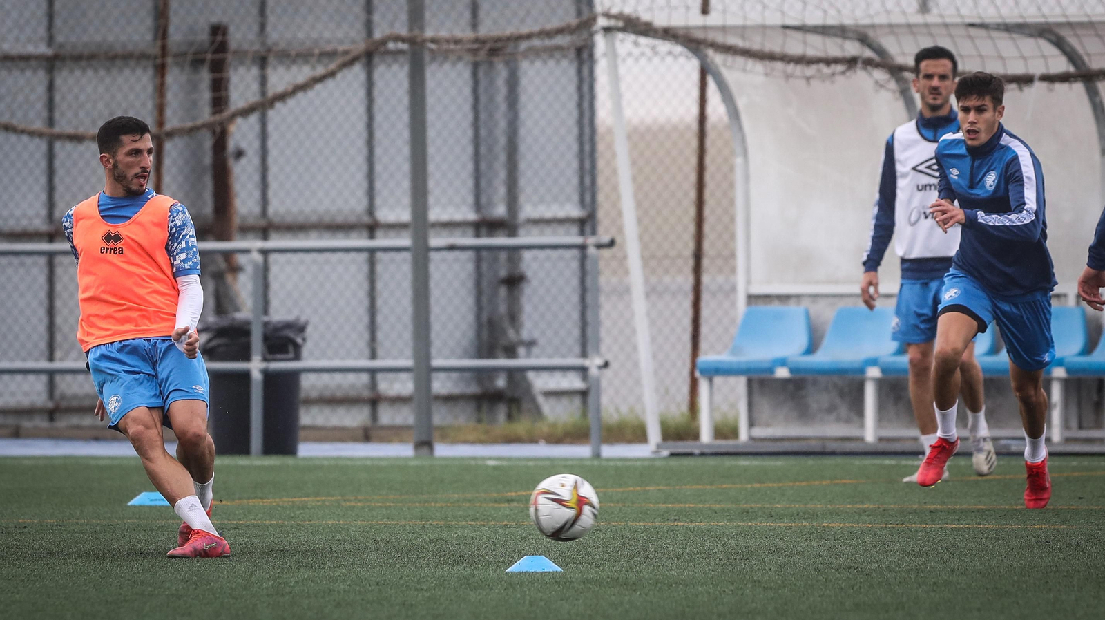 Vuelta a los entrenamientos del Xerez DFC en Picadueñas
