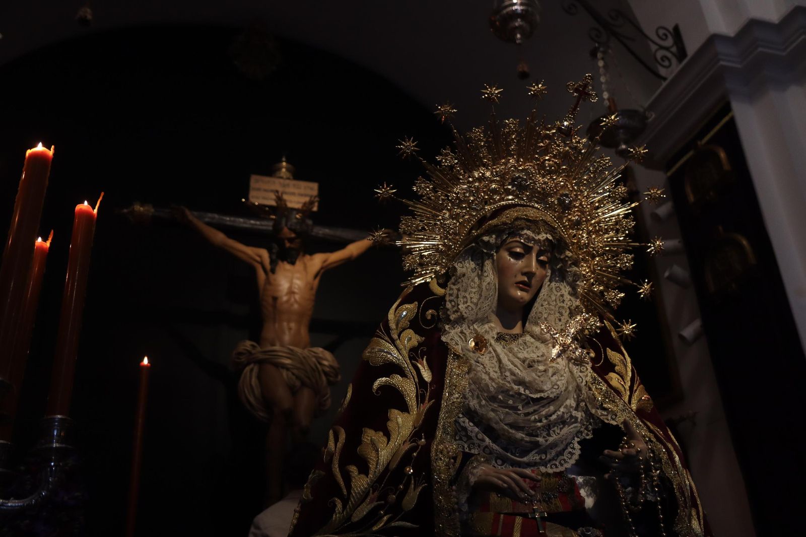 Besapiés al Cristo de las Aguas y besamanos a Ntra. Madre y Señora del Mayor Dolor