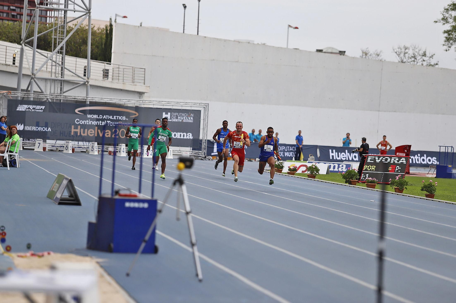 Imágenes del XIII Meeting Iberoamericano de atletismo de Huelva