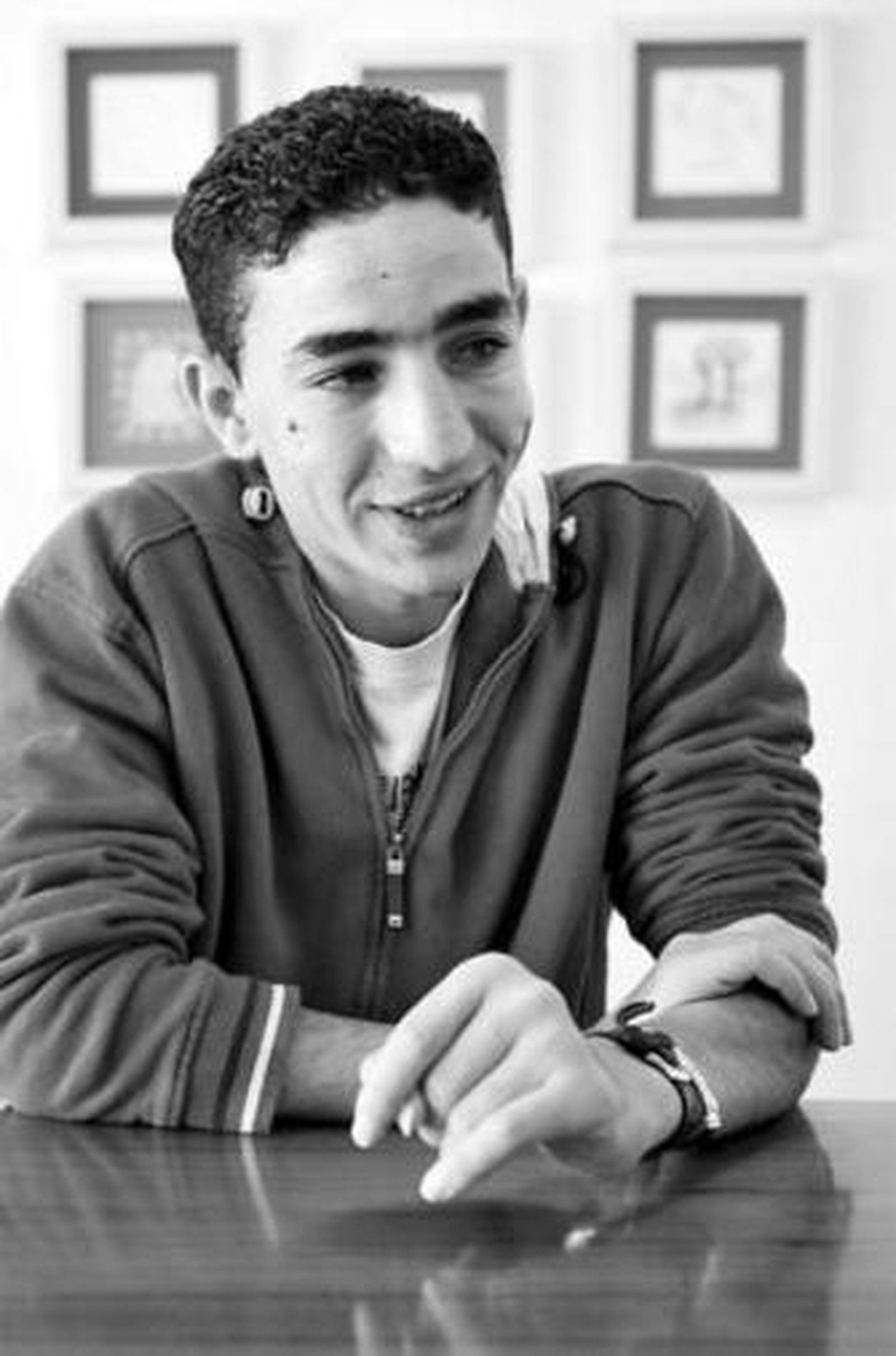 Miloud, durante la entrevista en una de las salas del CRMF.