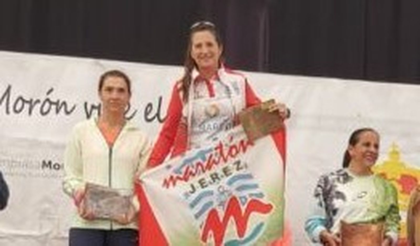 María J. Valle, en lo más alto del podio en Morón.