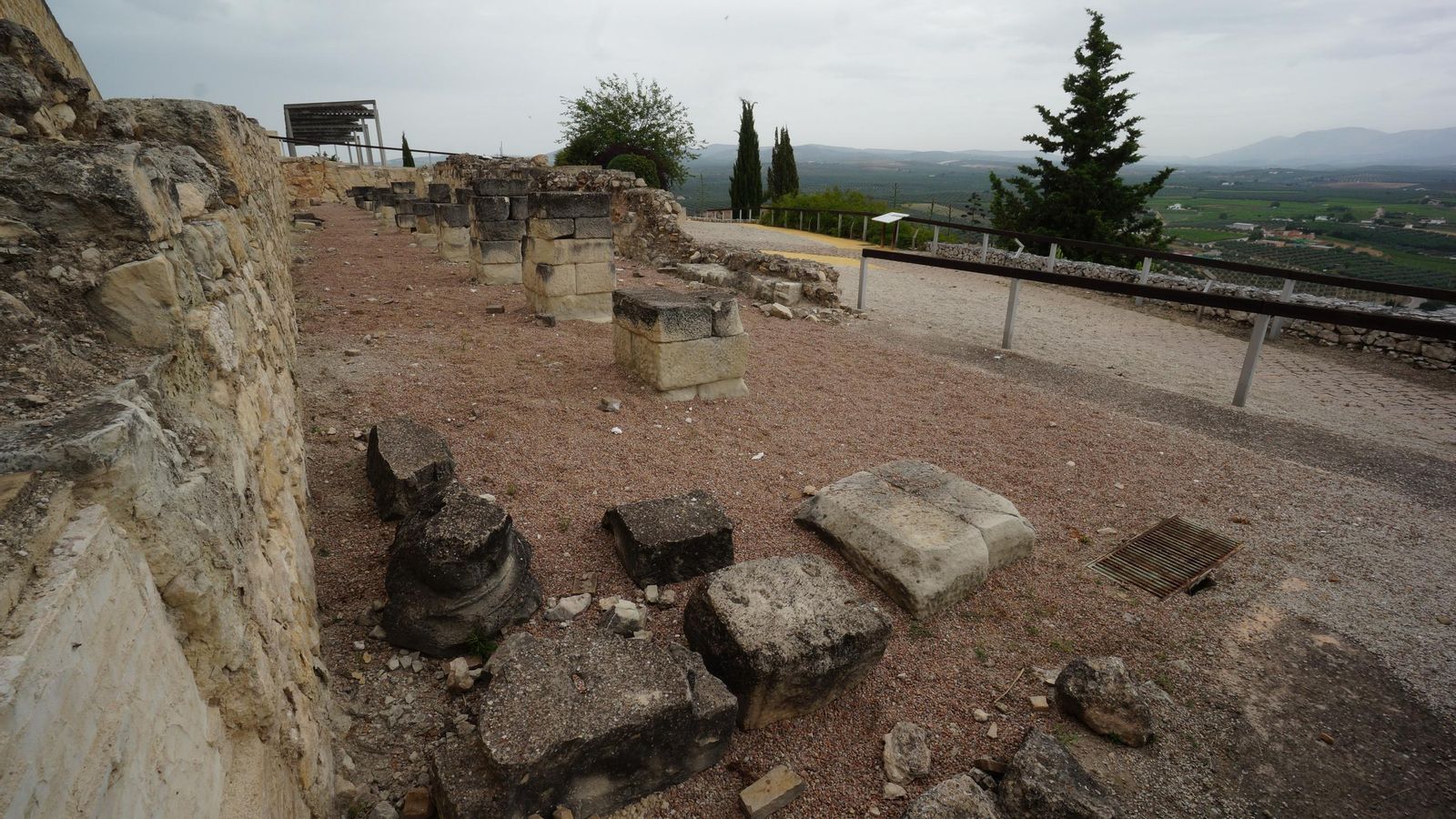 Criptopórticos romanos de los Paseíllos, en Monturque.