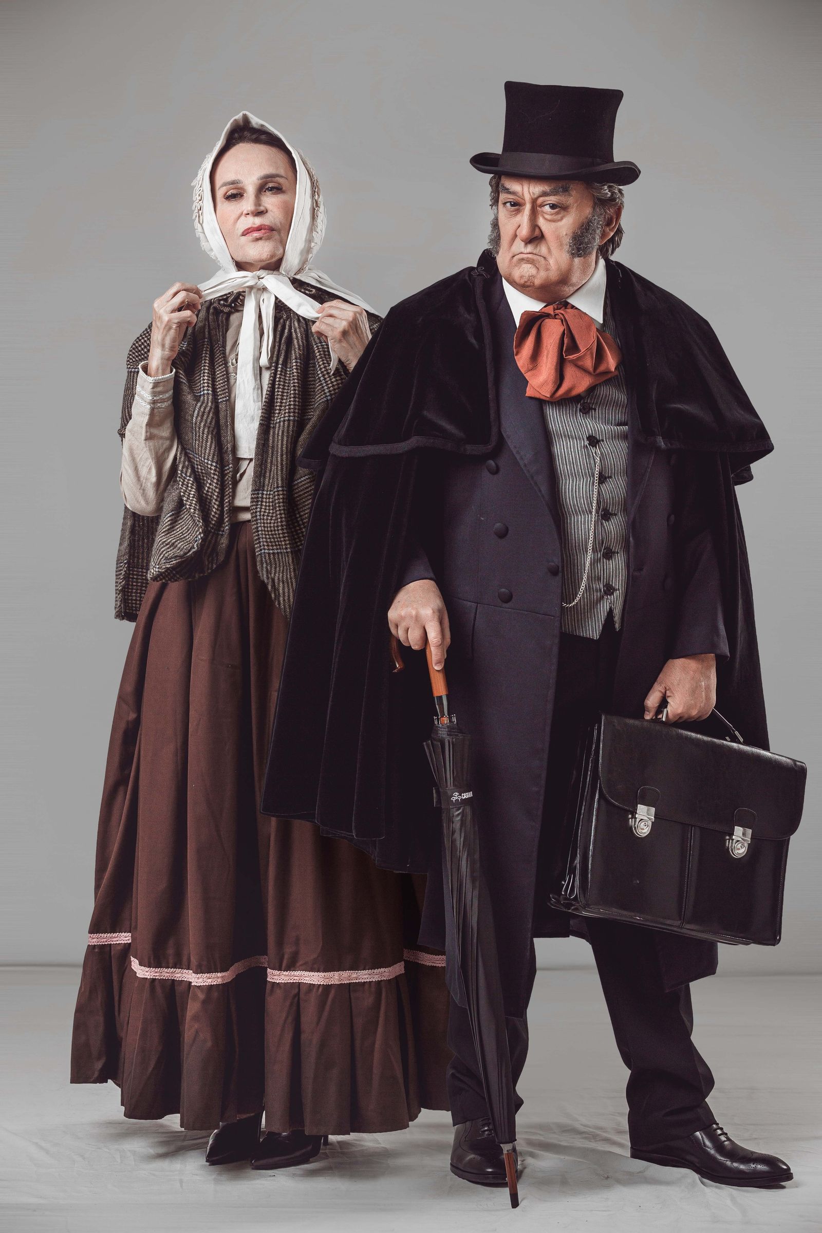 Antonia San Juan y Mariano Peña protagonizan el 'Cuento de Navidad'.