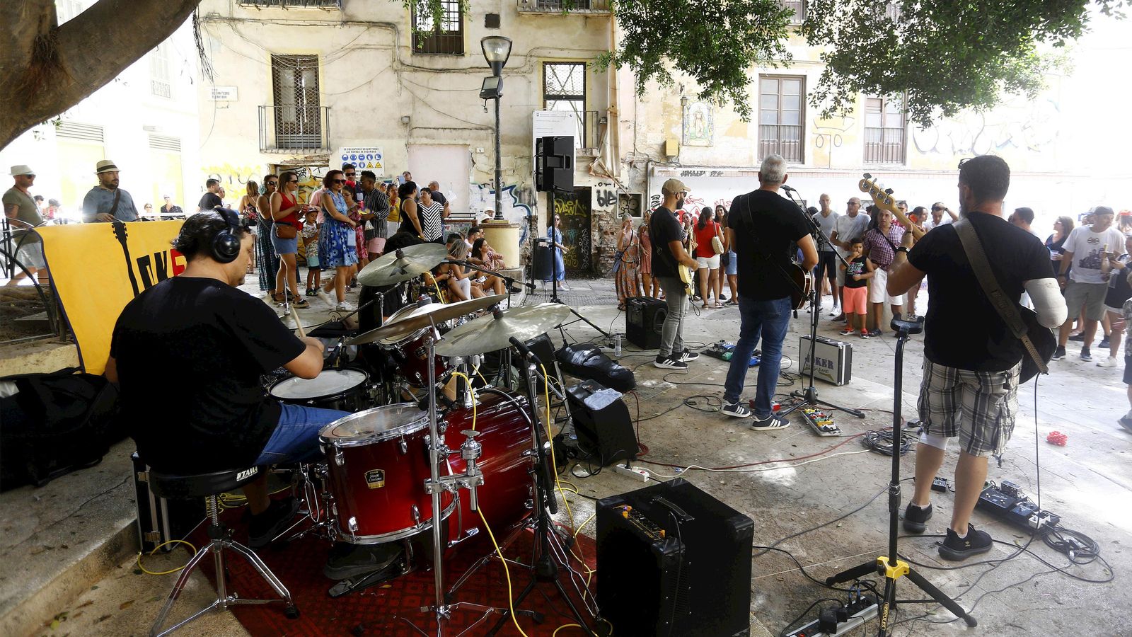 Loker Rock Band en la plaza San Pedro de Alcántara