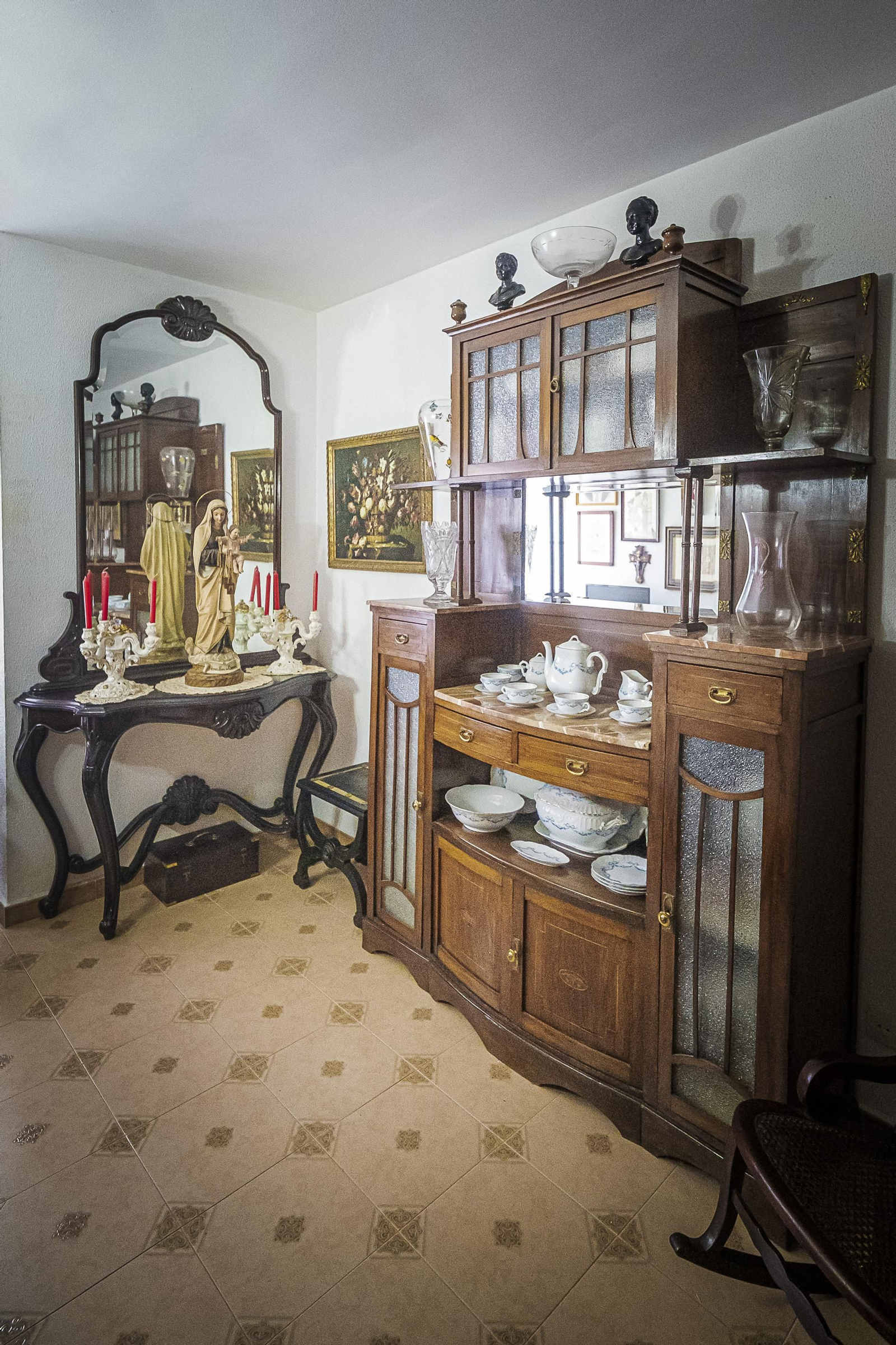 Interior de la casa: Calle Brasil