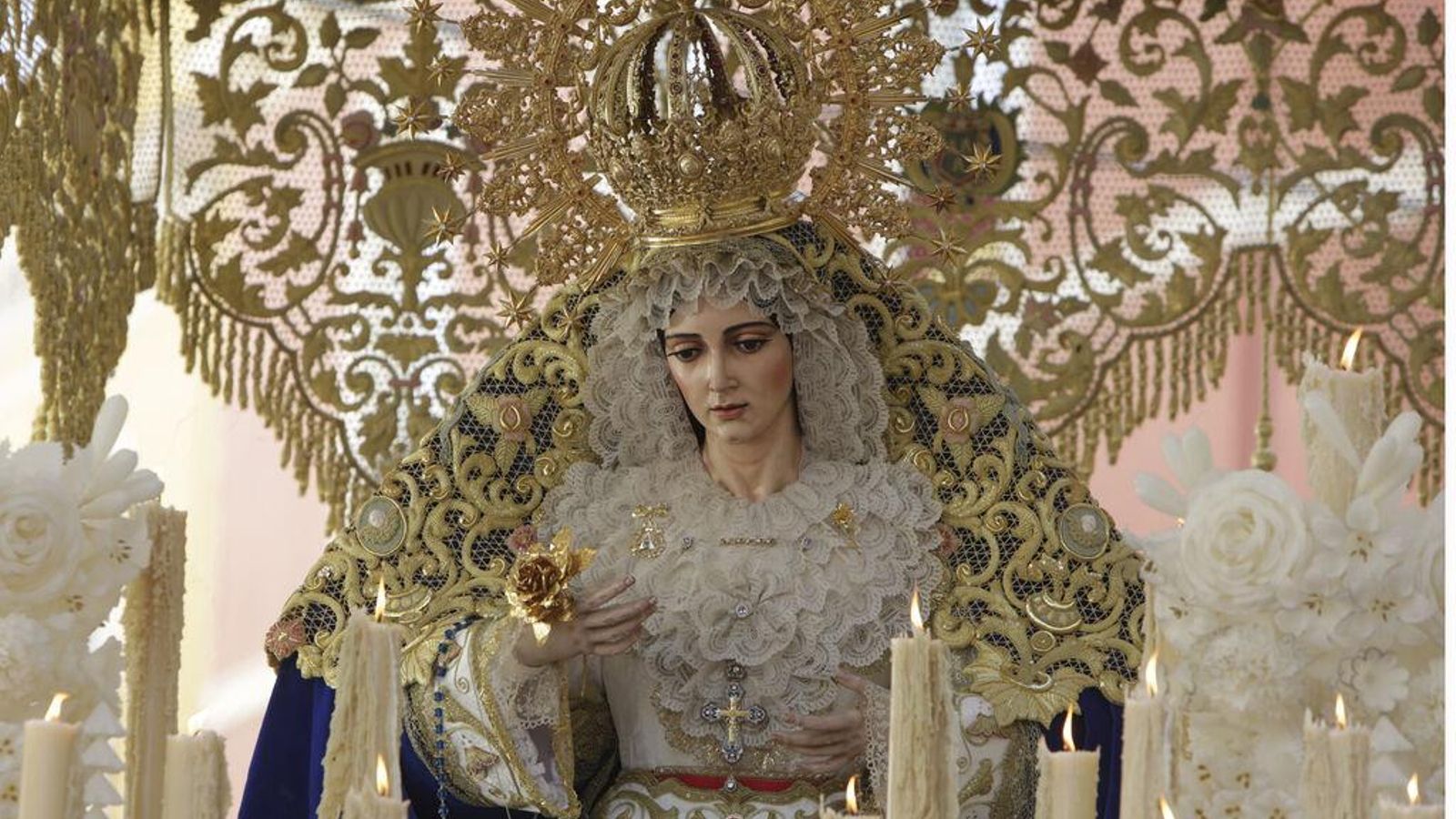La Virgen de la Aurora no lleva lágrimas