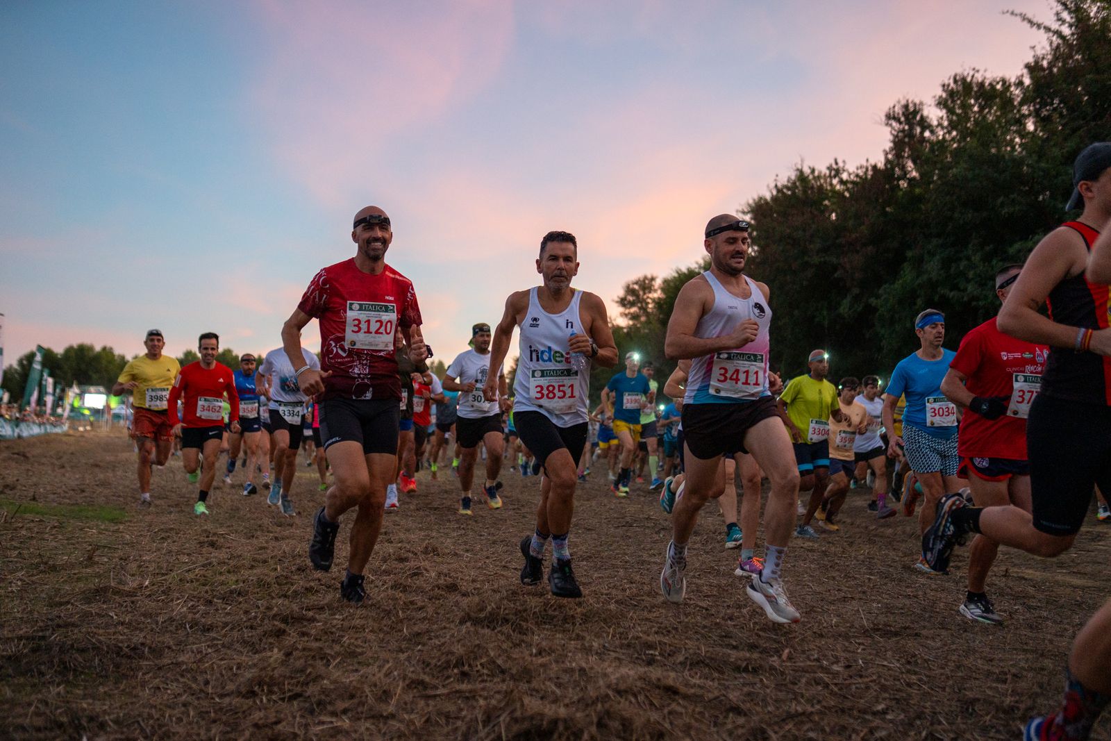 Las fotos de la prueba nocturna del Cross de Itálica
