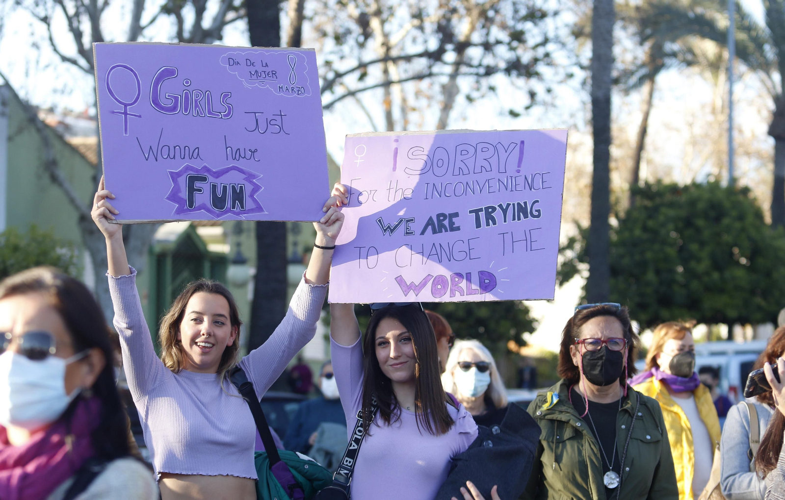 La manifestación del 8M en Córdoba, en fotografías