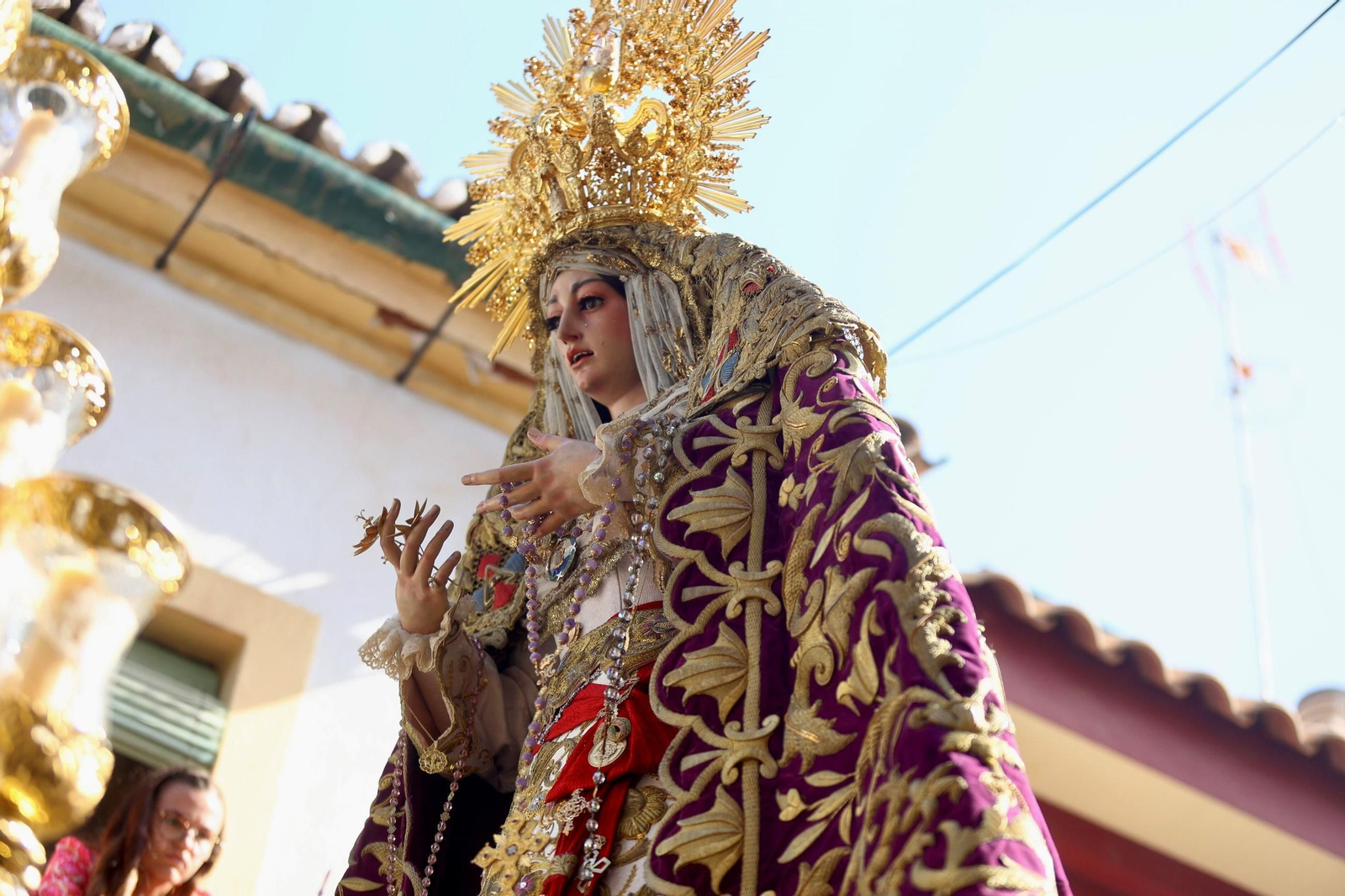 La Virgen de la Trinidad en una salida extraordinaria en Málaga.