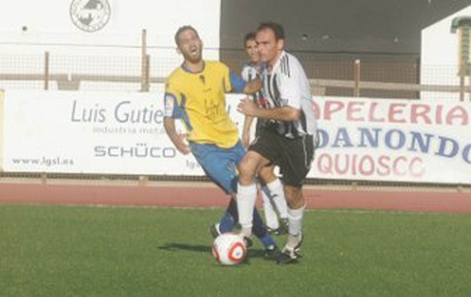 El que no se consuela...