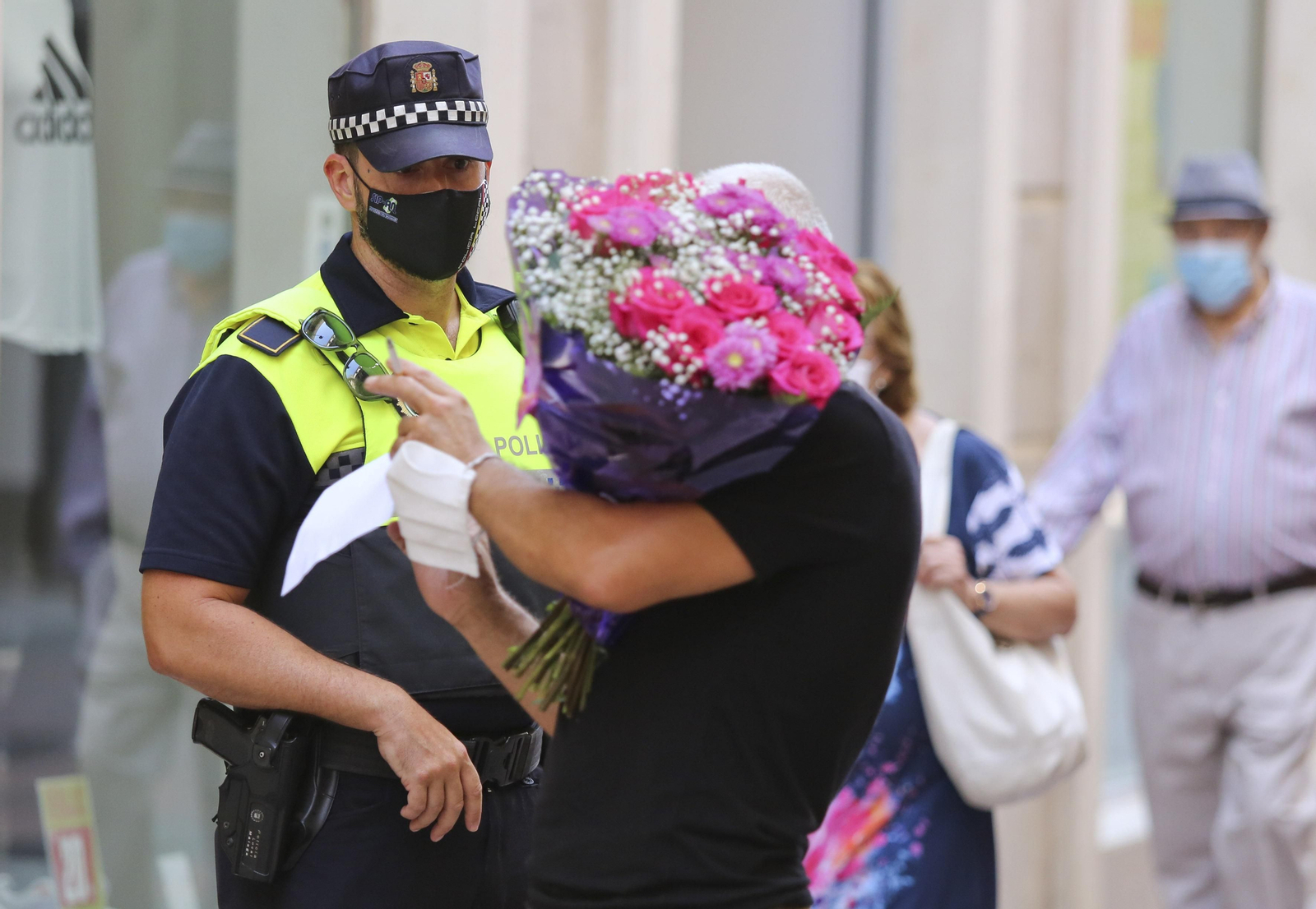 Fotos del primer día de mascarillas obligatorias en las playas y el Centro de Málaga