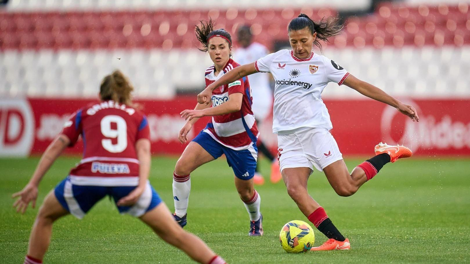 El Sevilla FC y el Granada CF disputan un año más la Liga F