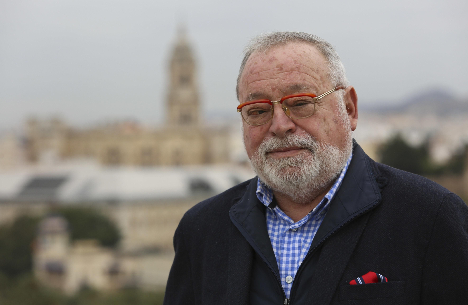Fernando Savater (San Sebastián, 1947), en la terraza del hotel en el que trancurrió la entrevista.