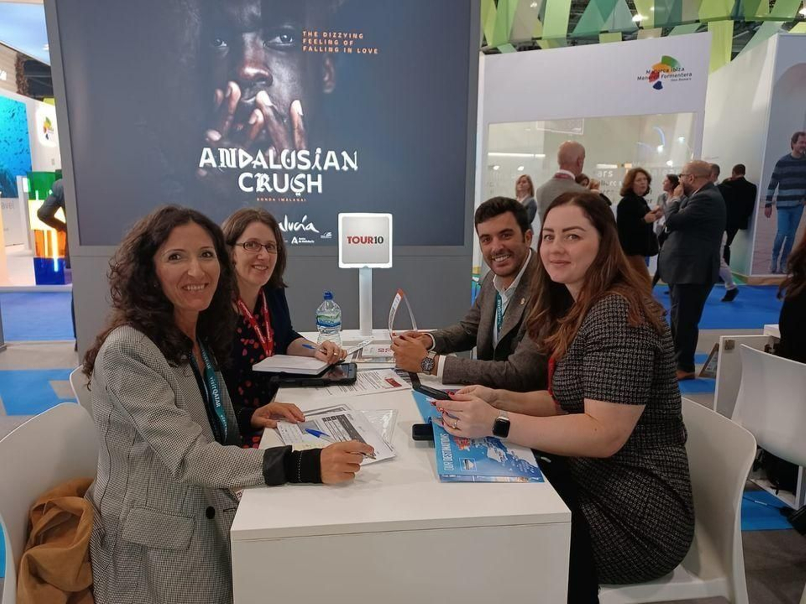 Una delegación municipal de Mojácar participa en la World Travel Market, de Londres