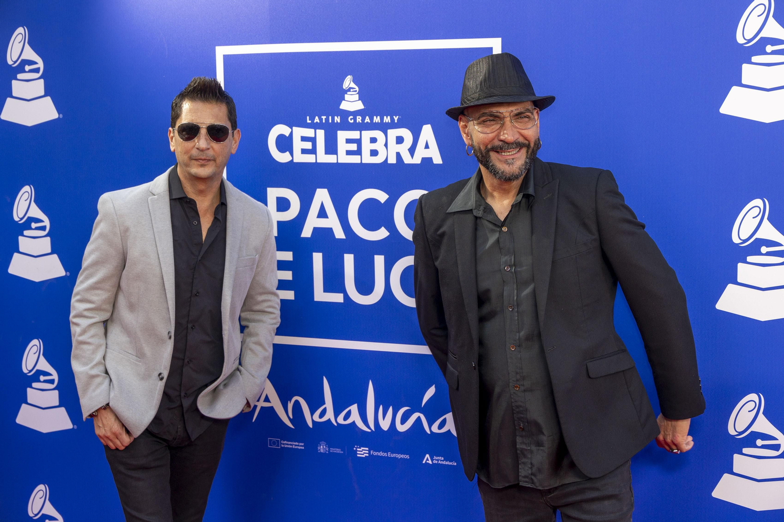 Las imágenes de la alfombra roja en el Falla con el homenaje de los Latin Grammy a Paco de Lucía