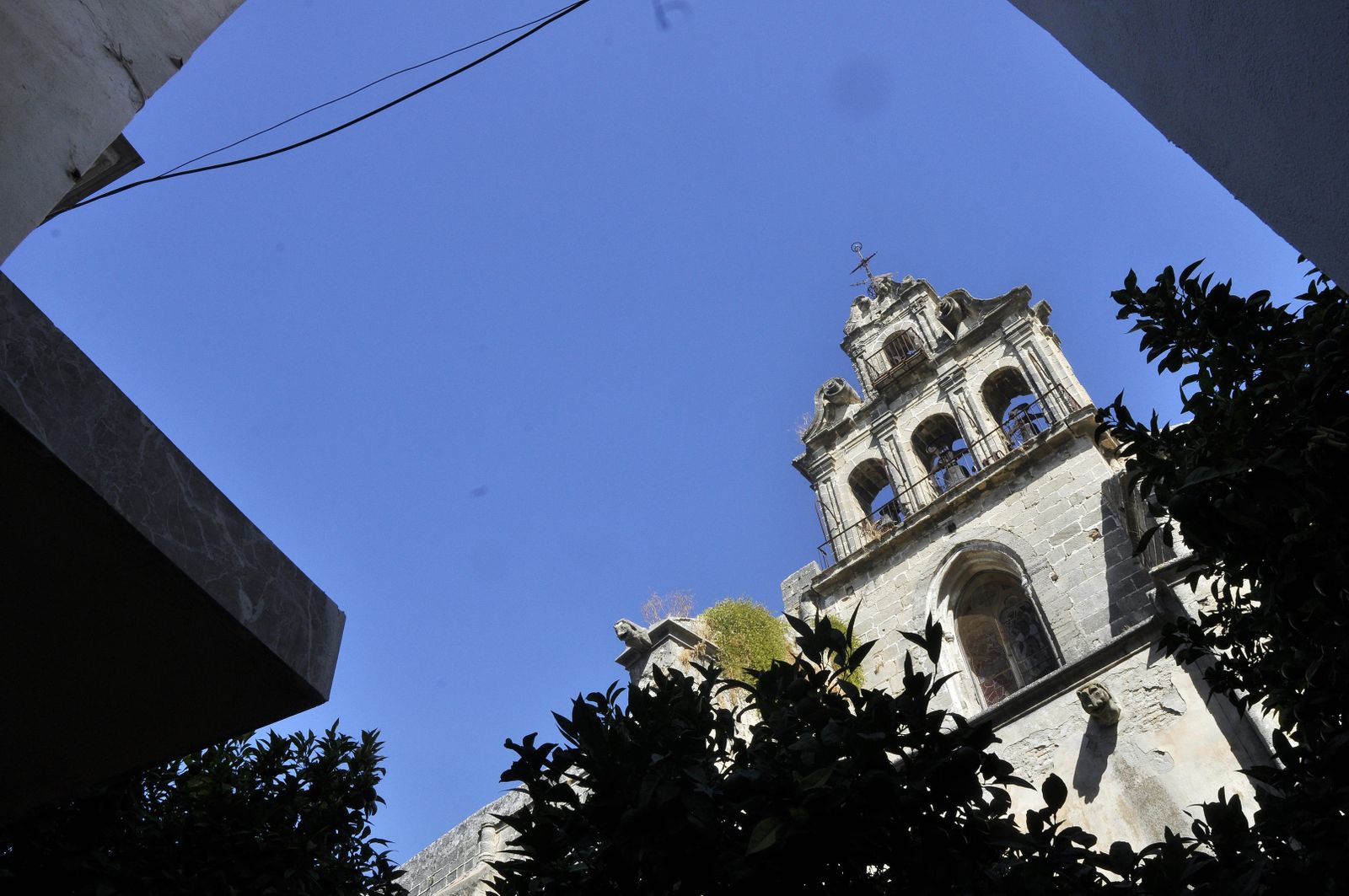 Espadaña de la iglesia de San Marcos.