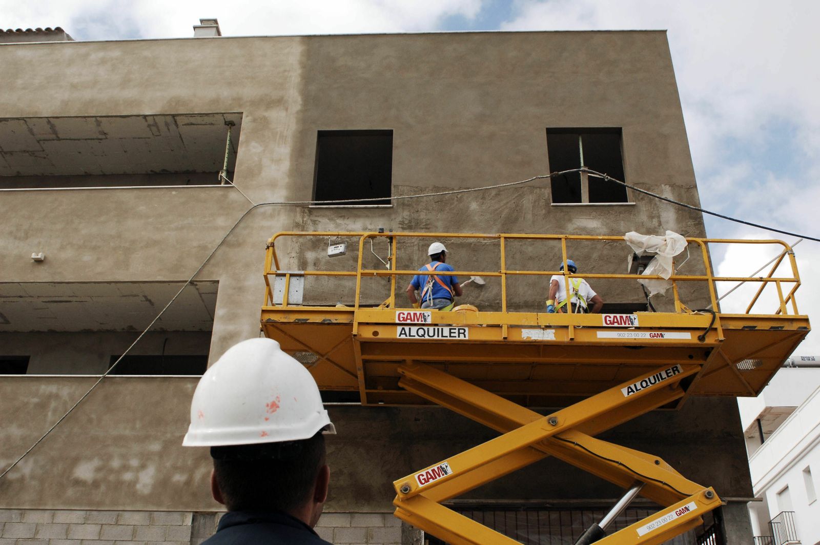 Un edificio en construcción.