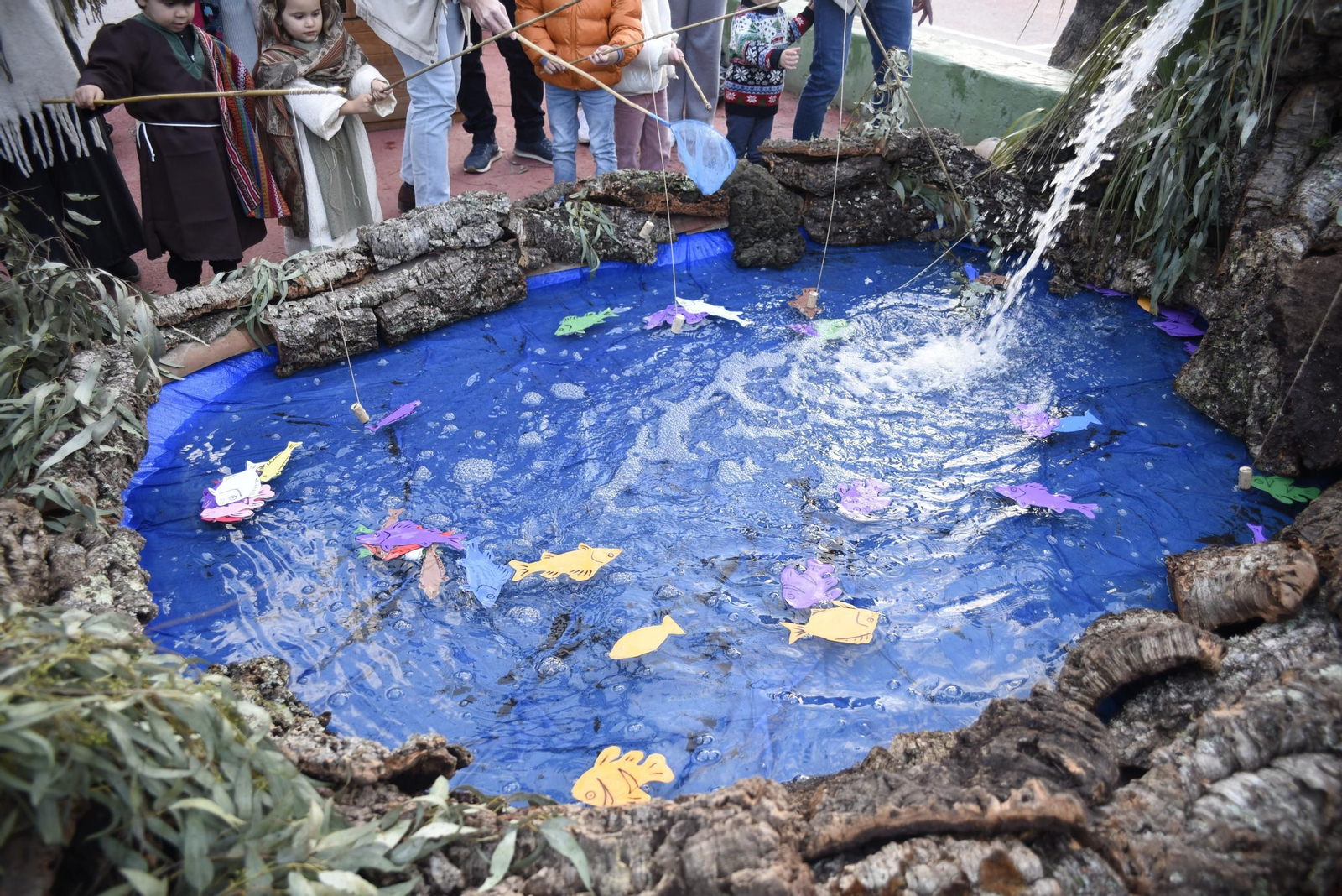 Fotos del belén viviente del Colegio Salesianos de La Línea